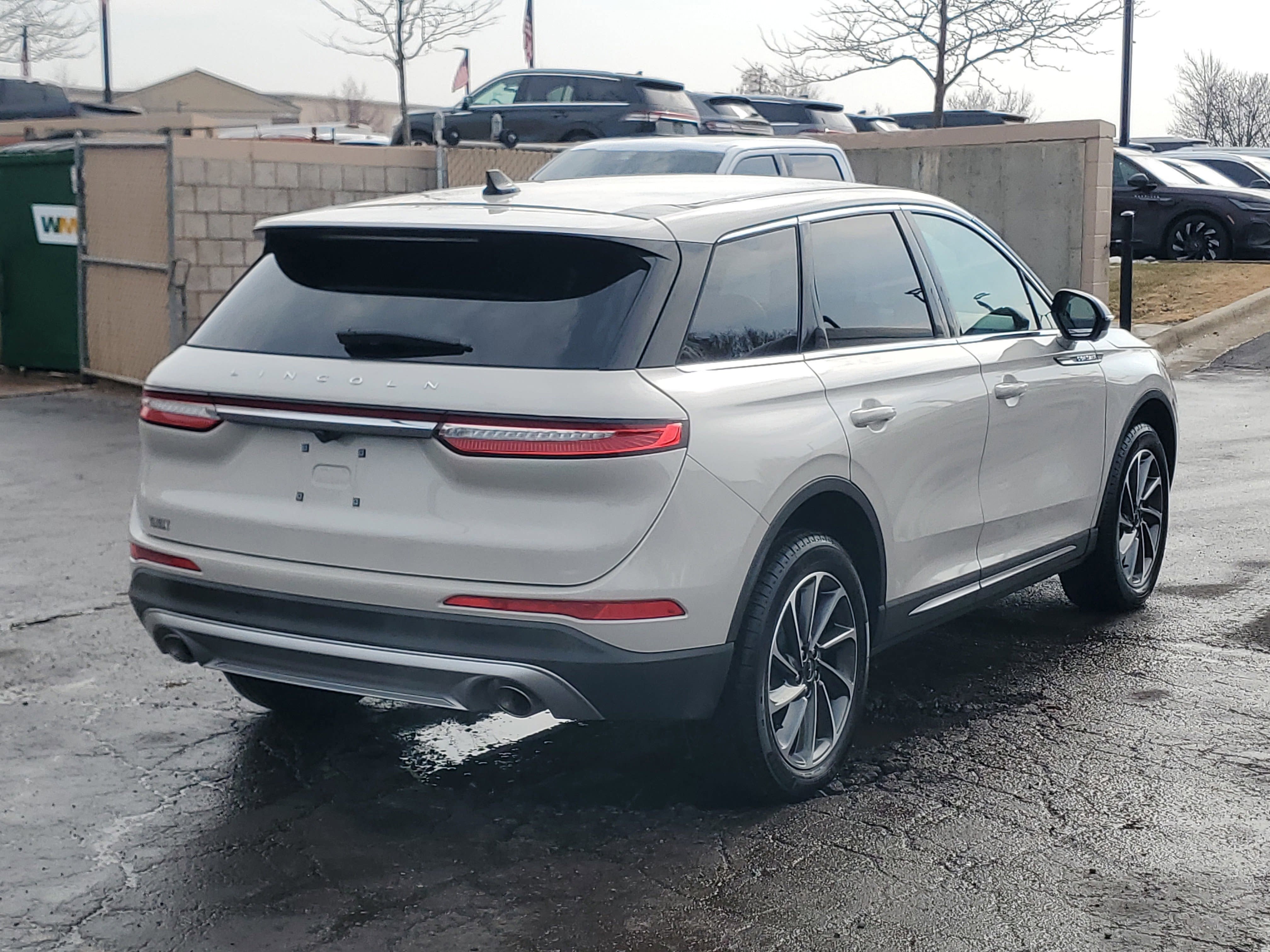 2024 Lincoln Corsair Premiere