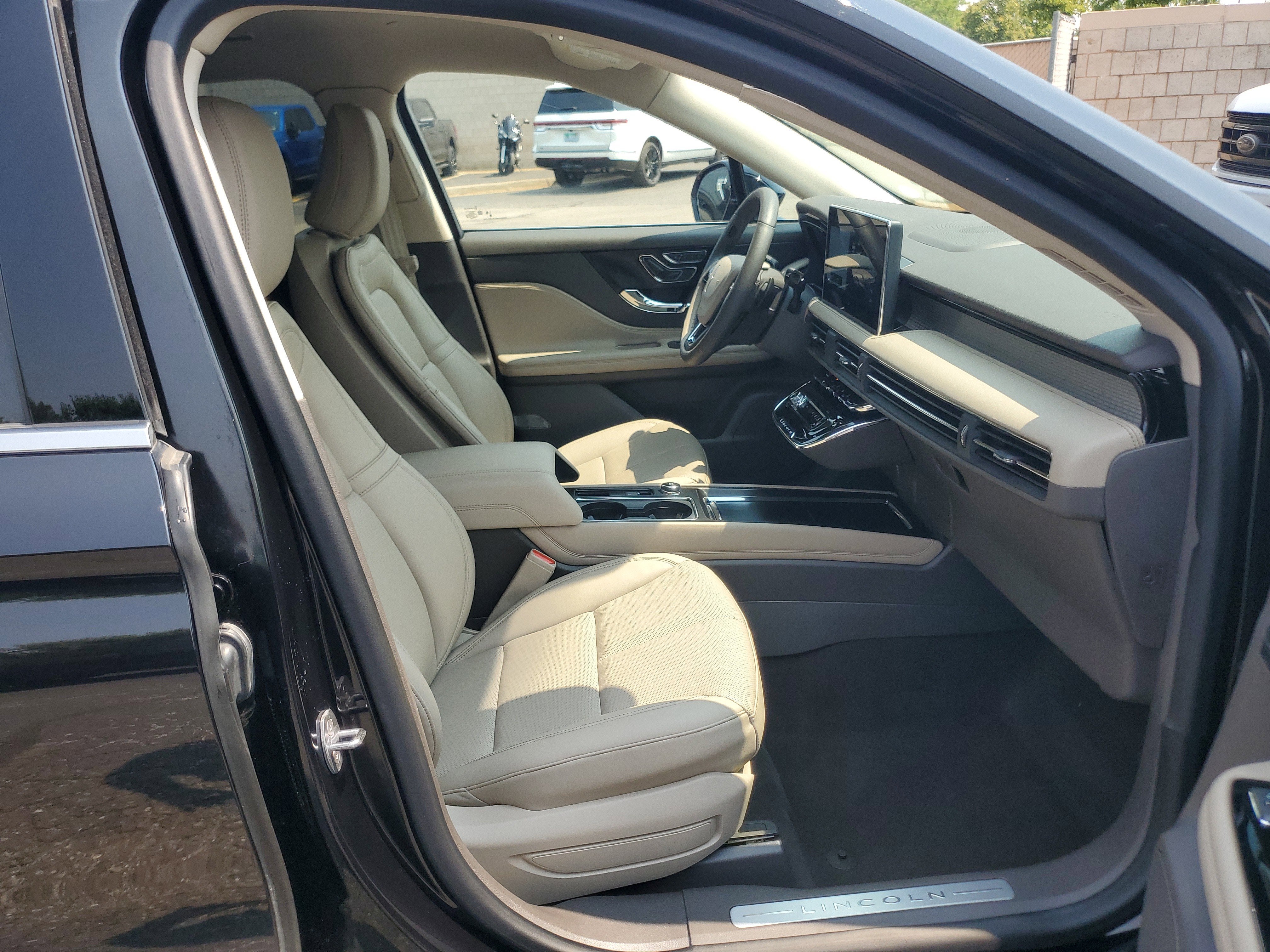 2024 Lincoln Corsair Premiere