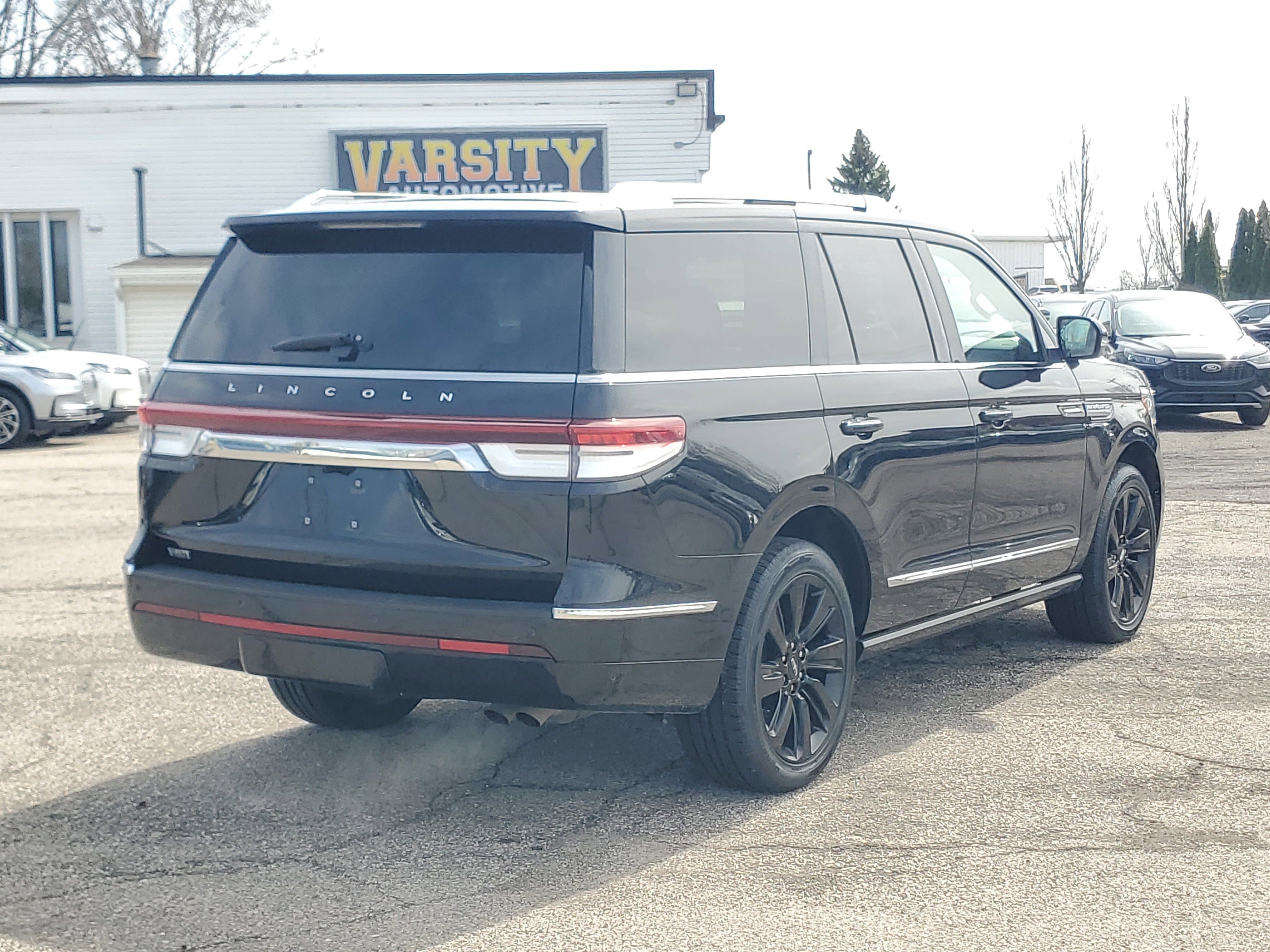2023 Lincoln Navigator Reserve