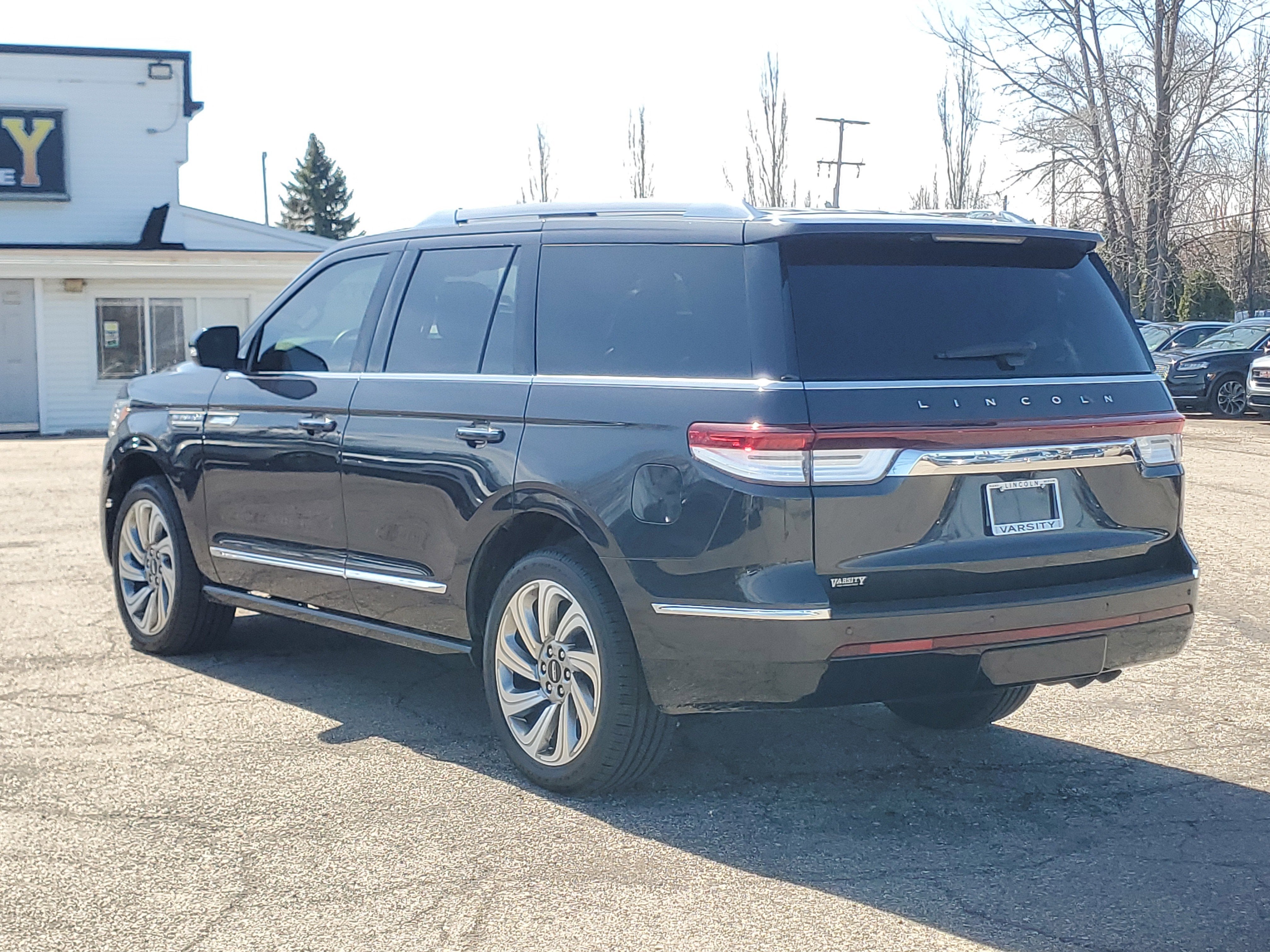 2023 Lincoln Navigator Reserve