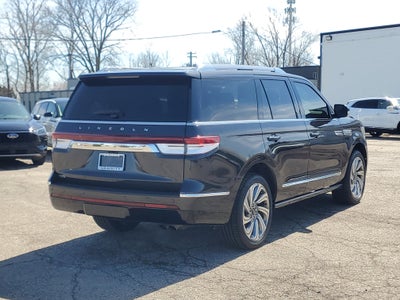 2023 Lincoln Navigator Reserve