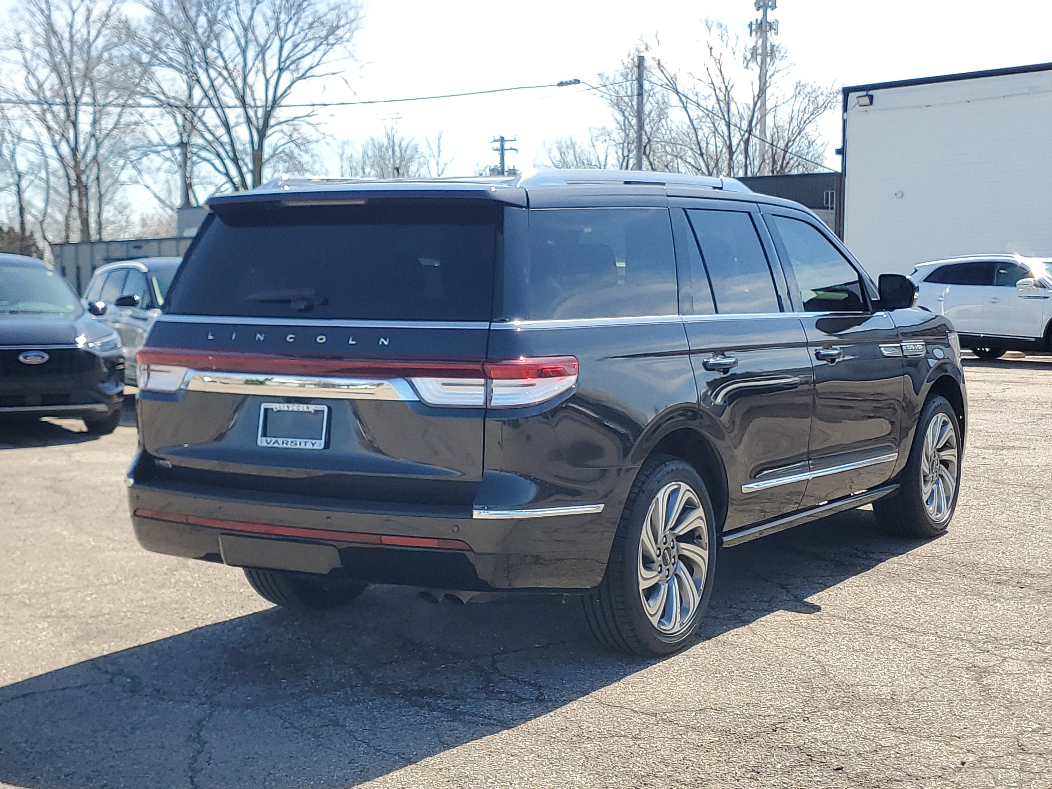 2023 Lincoln Navigator Reserve