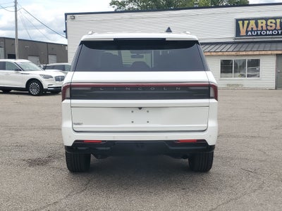 2025 Lincoln Navigator Reserve