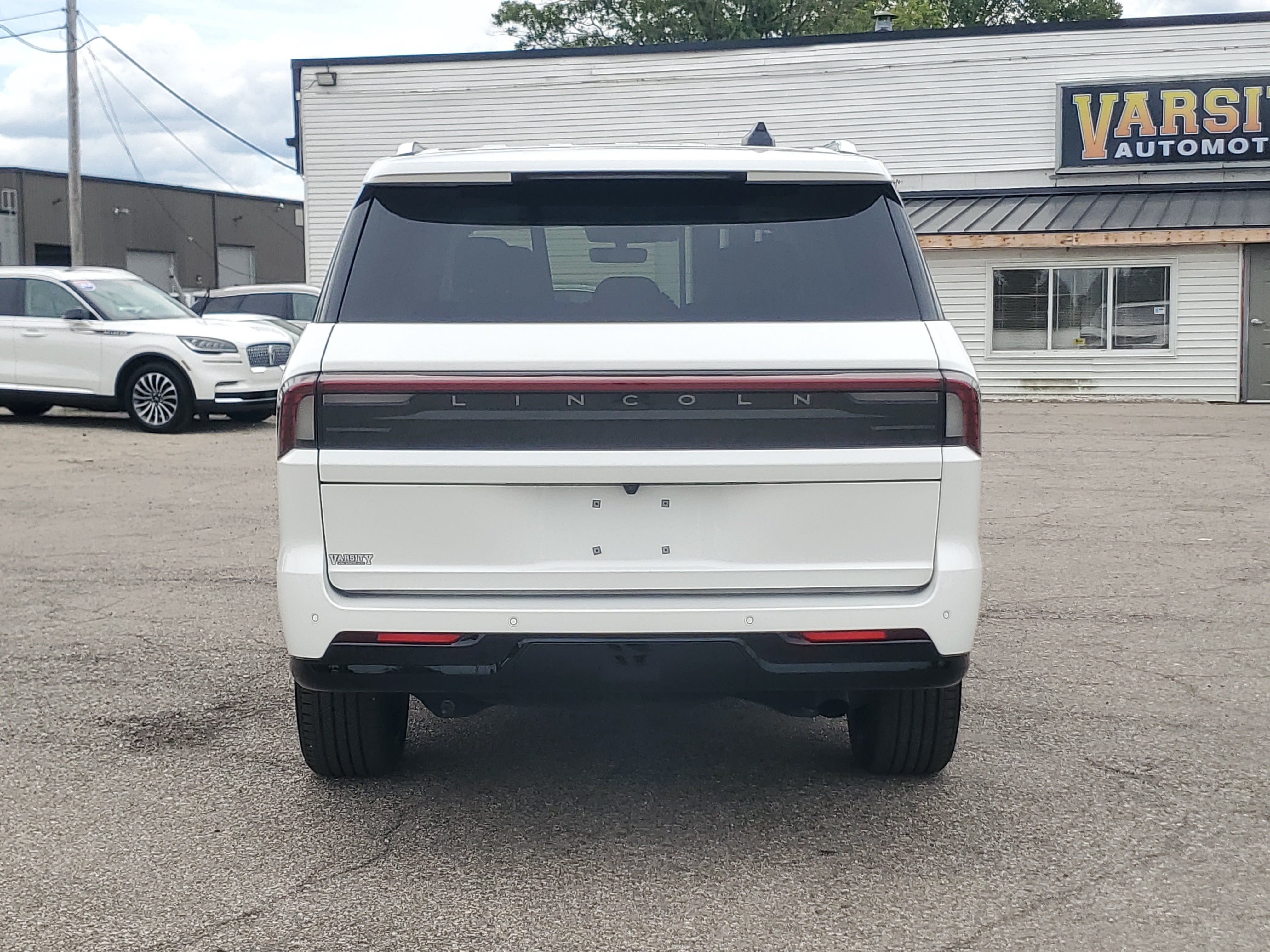2025 Lincoln Navigator Reserve