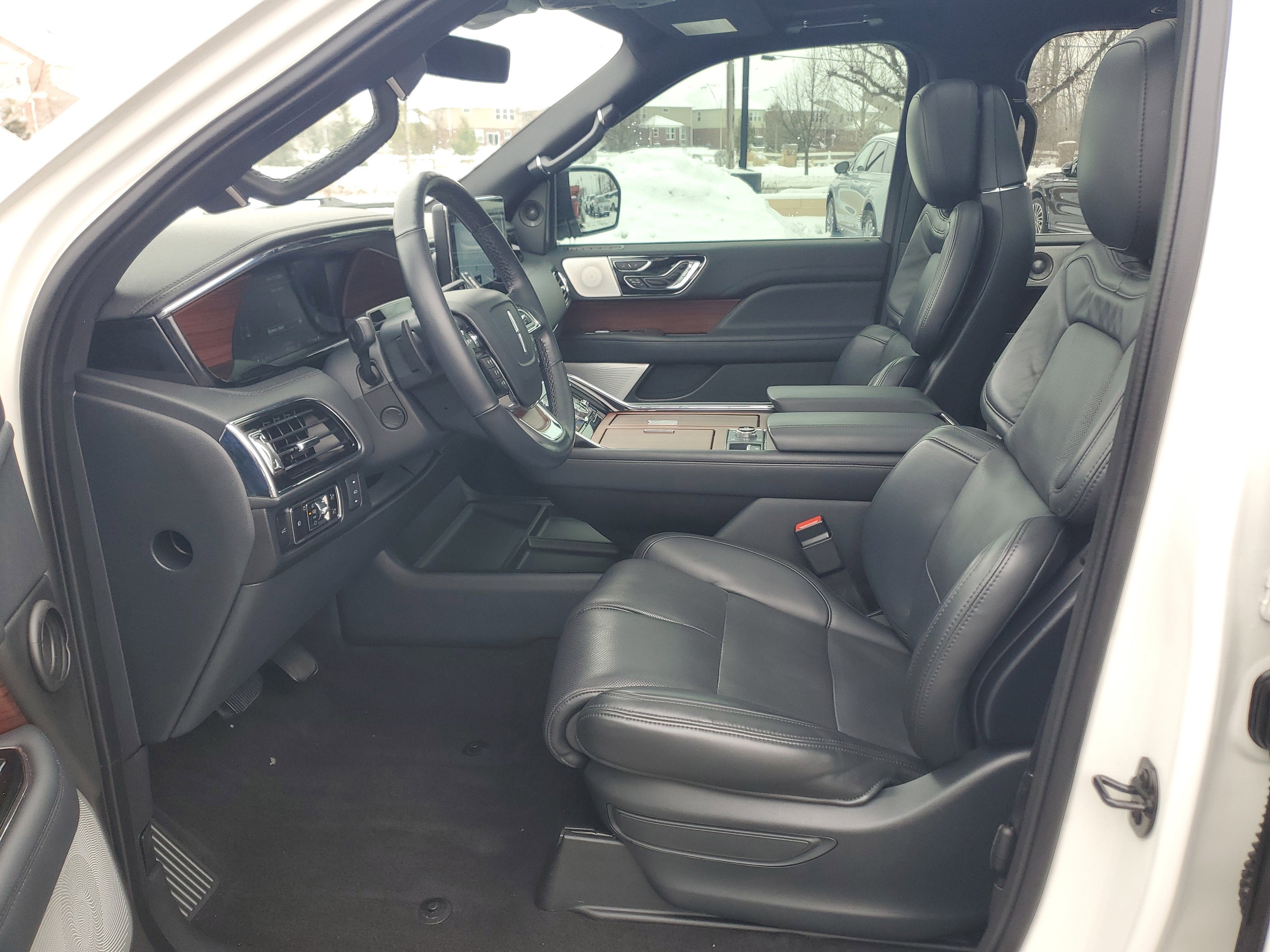 2023 Lincoln Navigator Reserve