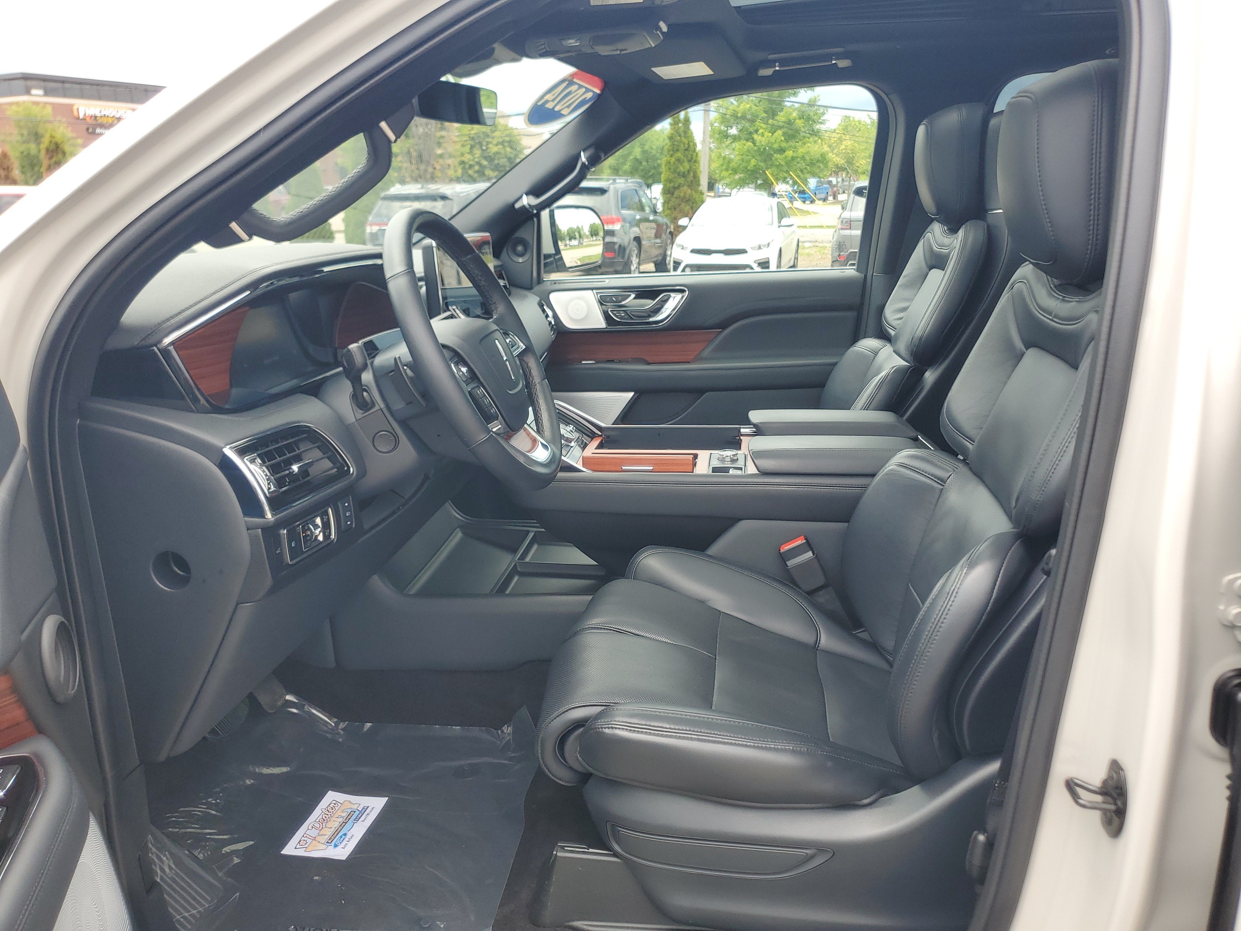 2024 Lincoln Navigator Reserve