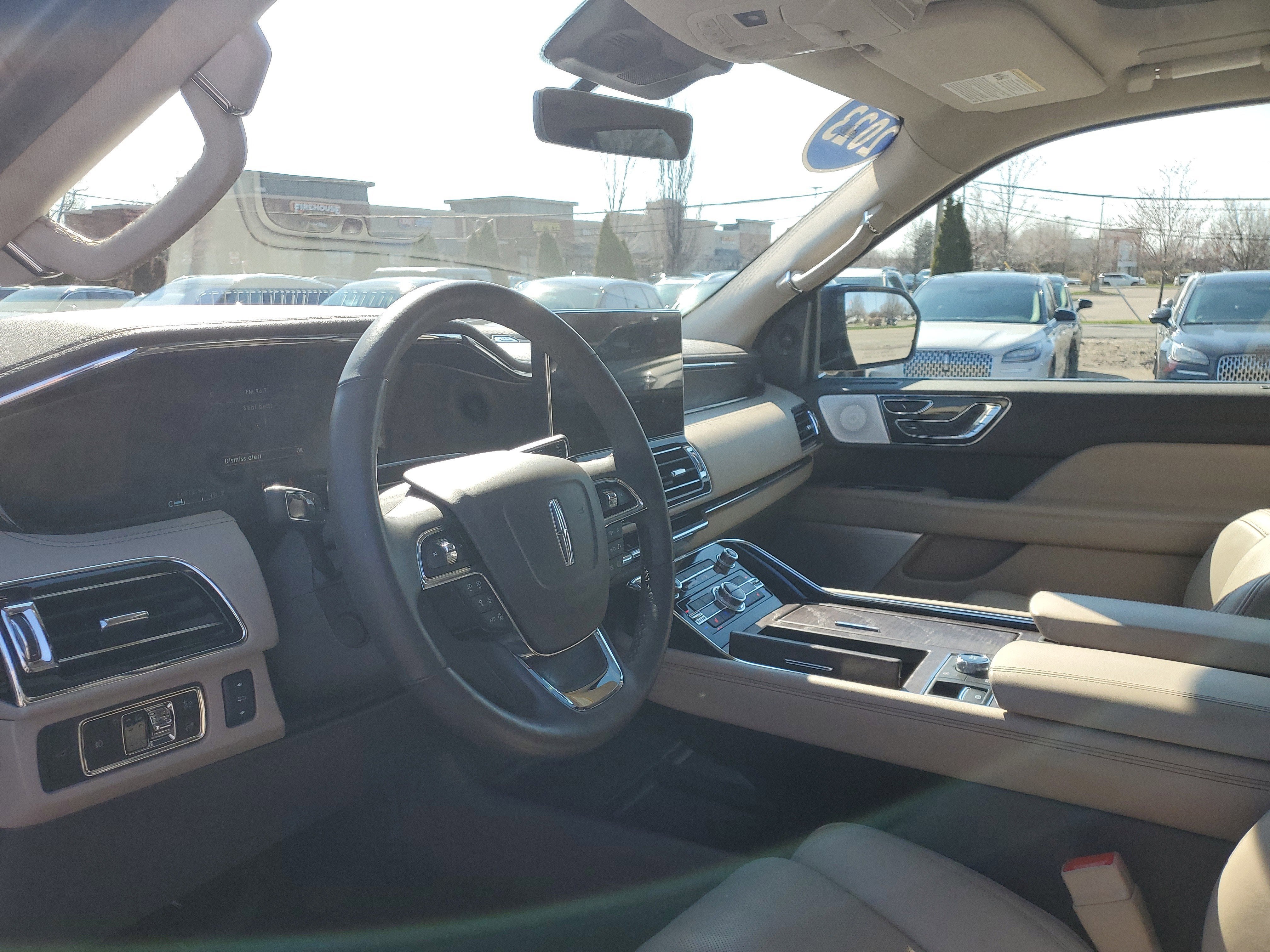 2023 Lincoln Navigator Reserve