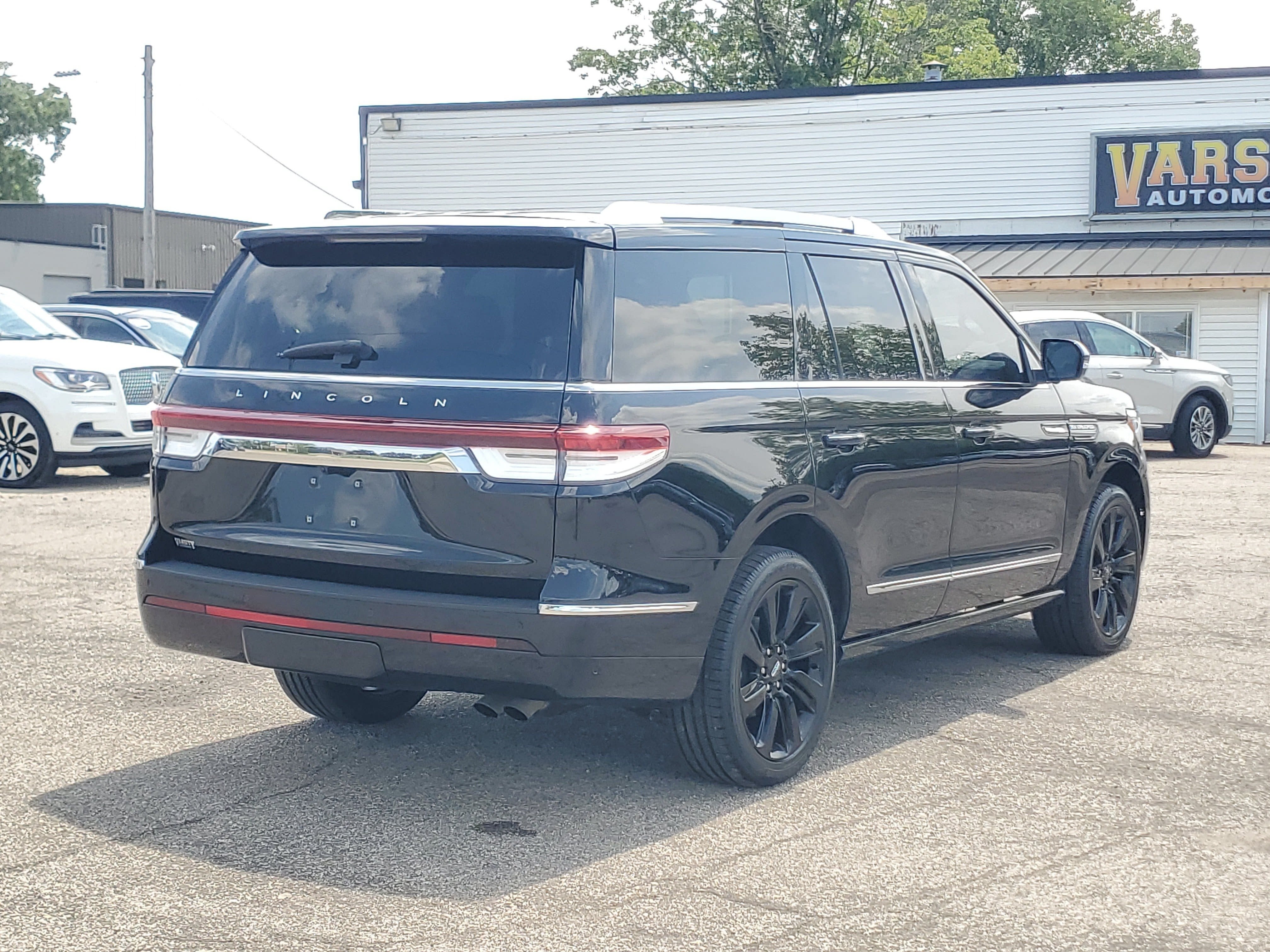 2023 Lincoln Navigator Reserve