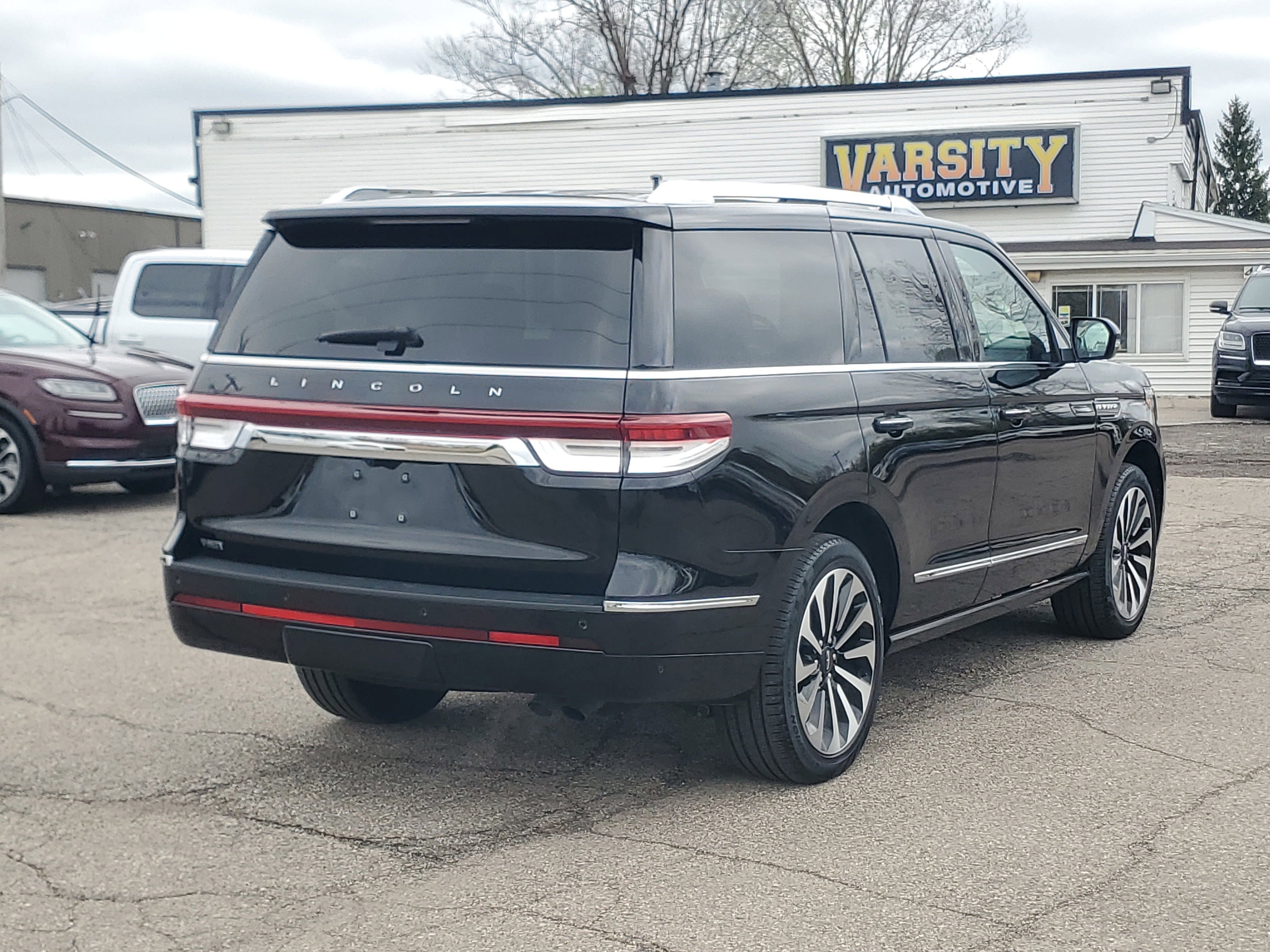 2023 Lincoln Navigator Reserve