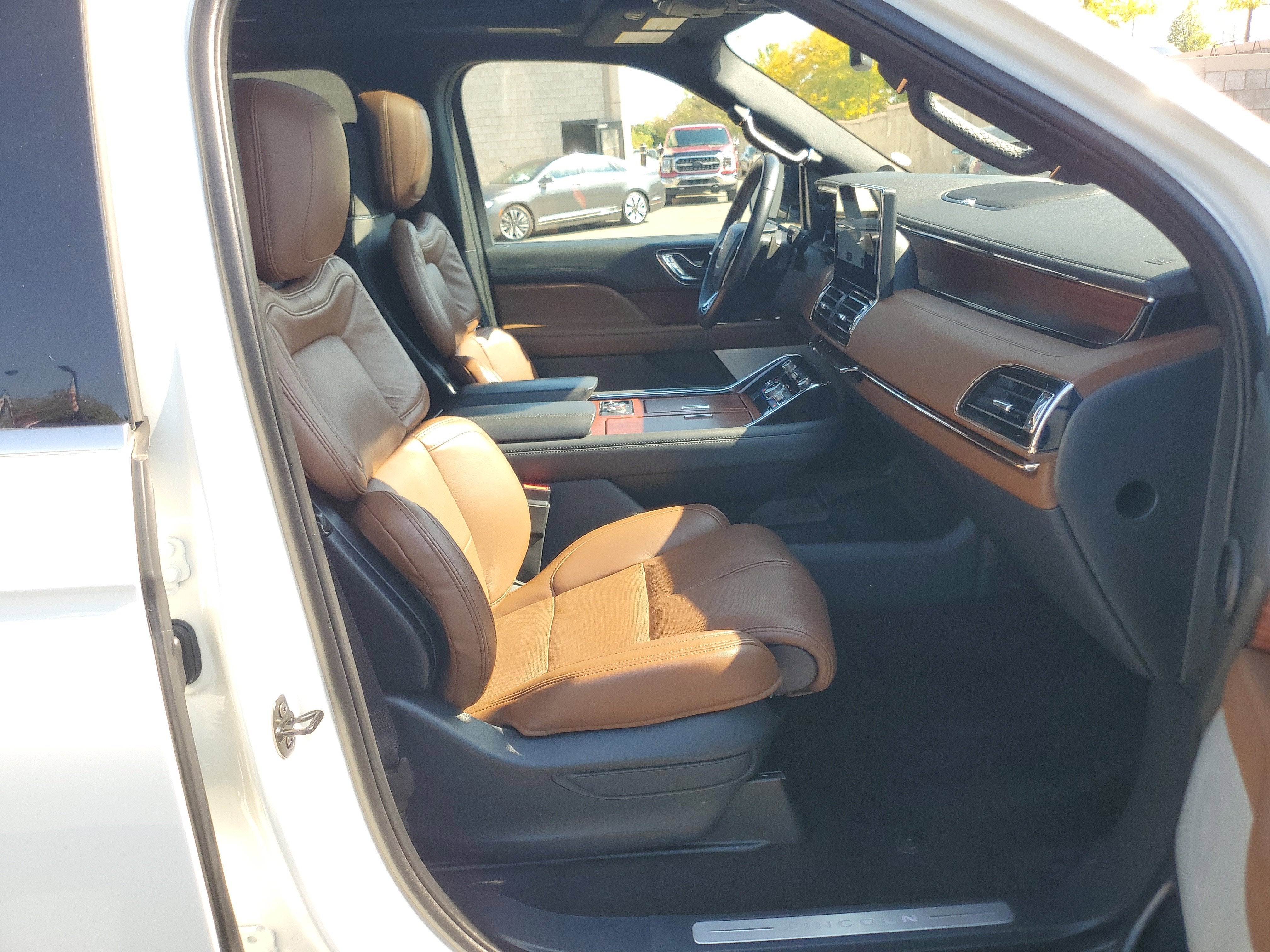 2022 Lincoln Navigator Reserve