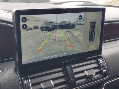 2023 Lincoln Navigator Standard