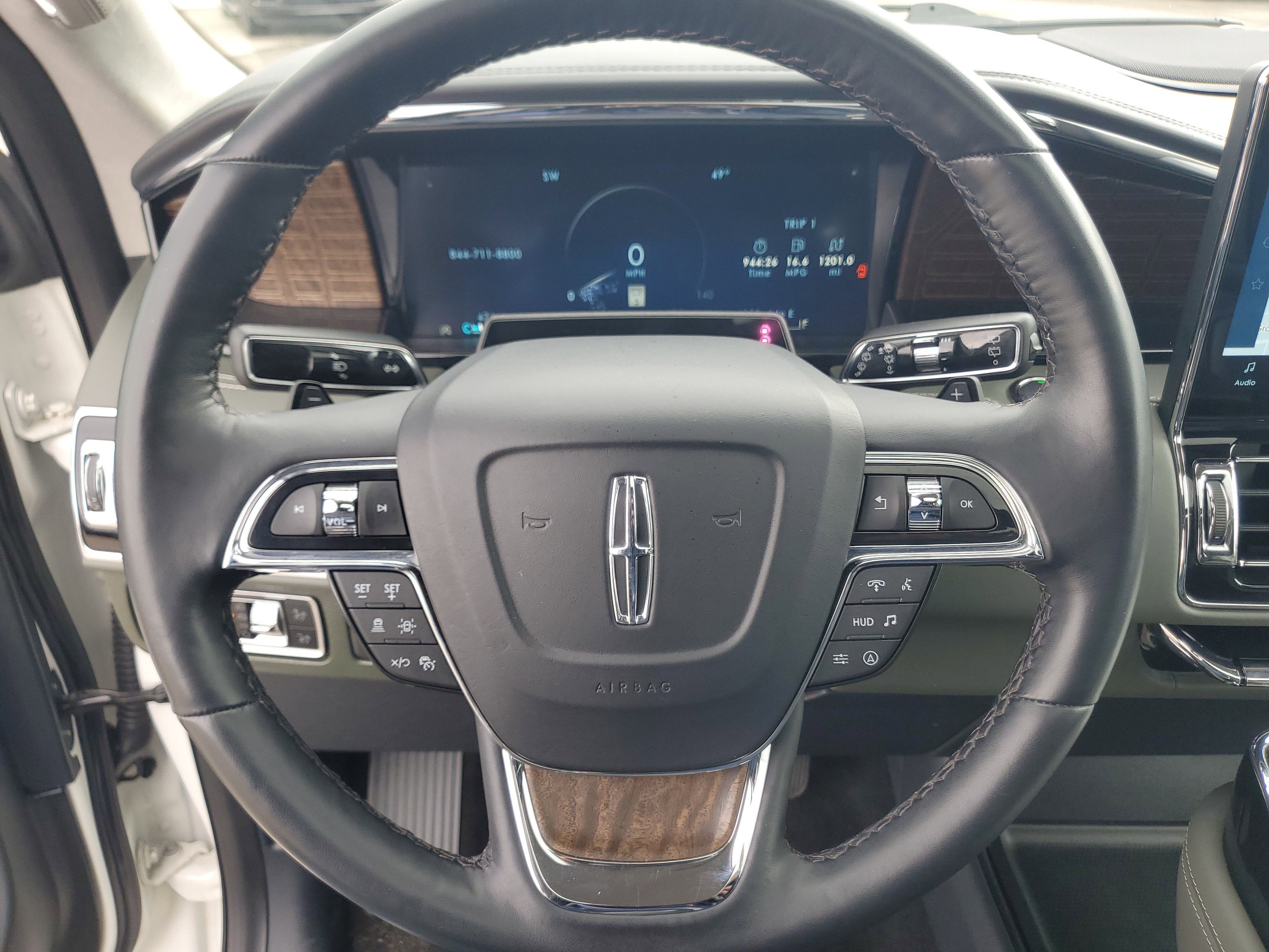 2024 Lincoln Navigator Black Label