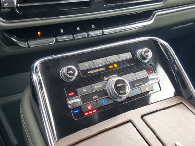 2024 Lincoln Navigator Black Label