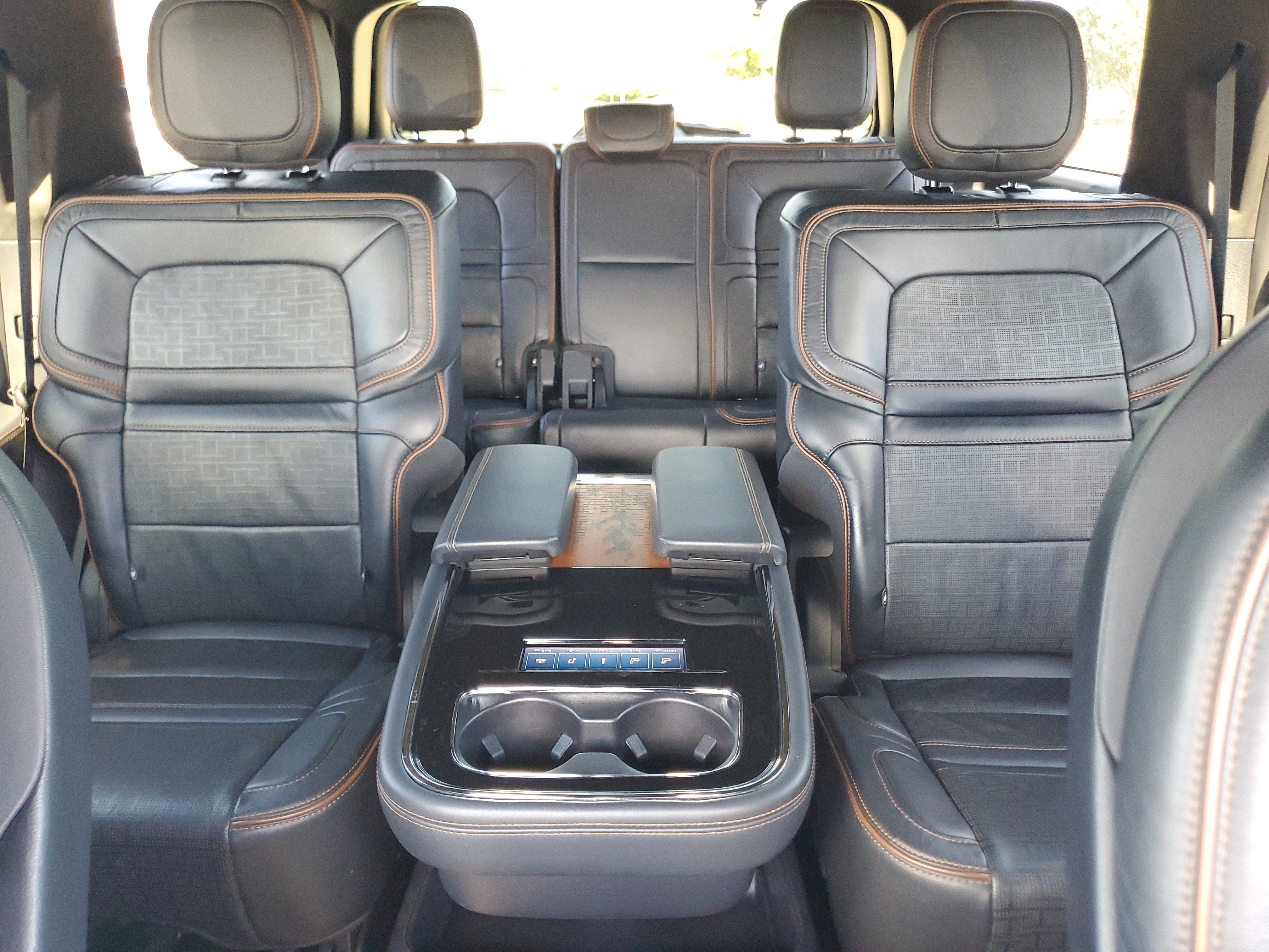 2024 Lincoln Navigator Black Label