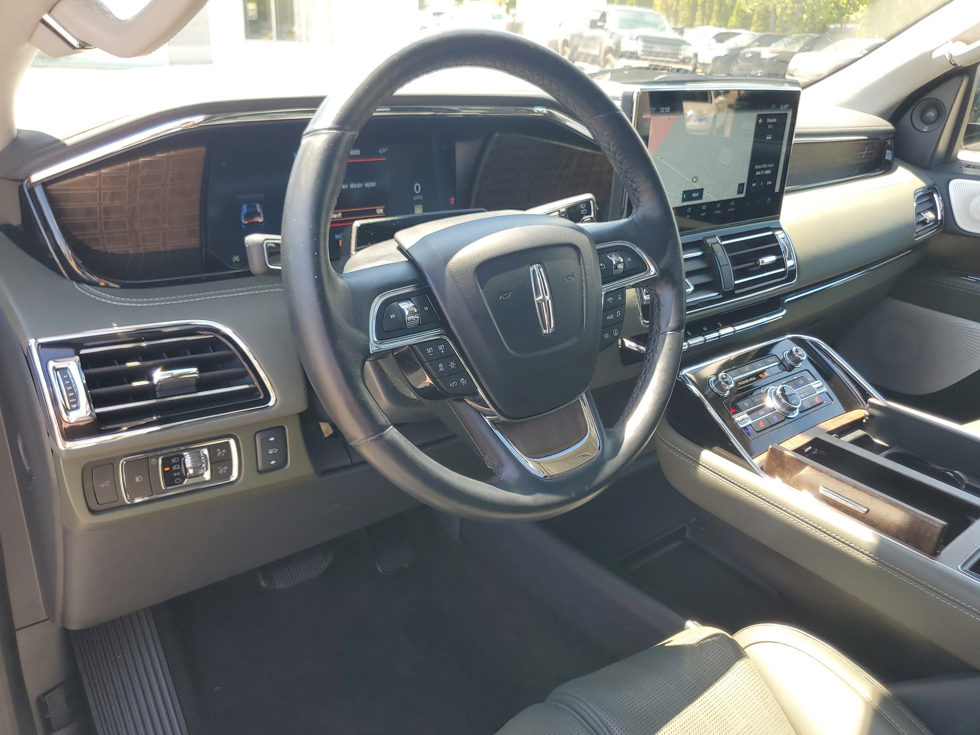 2023 Lincoln Navigator Black Label