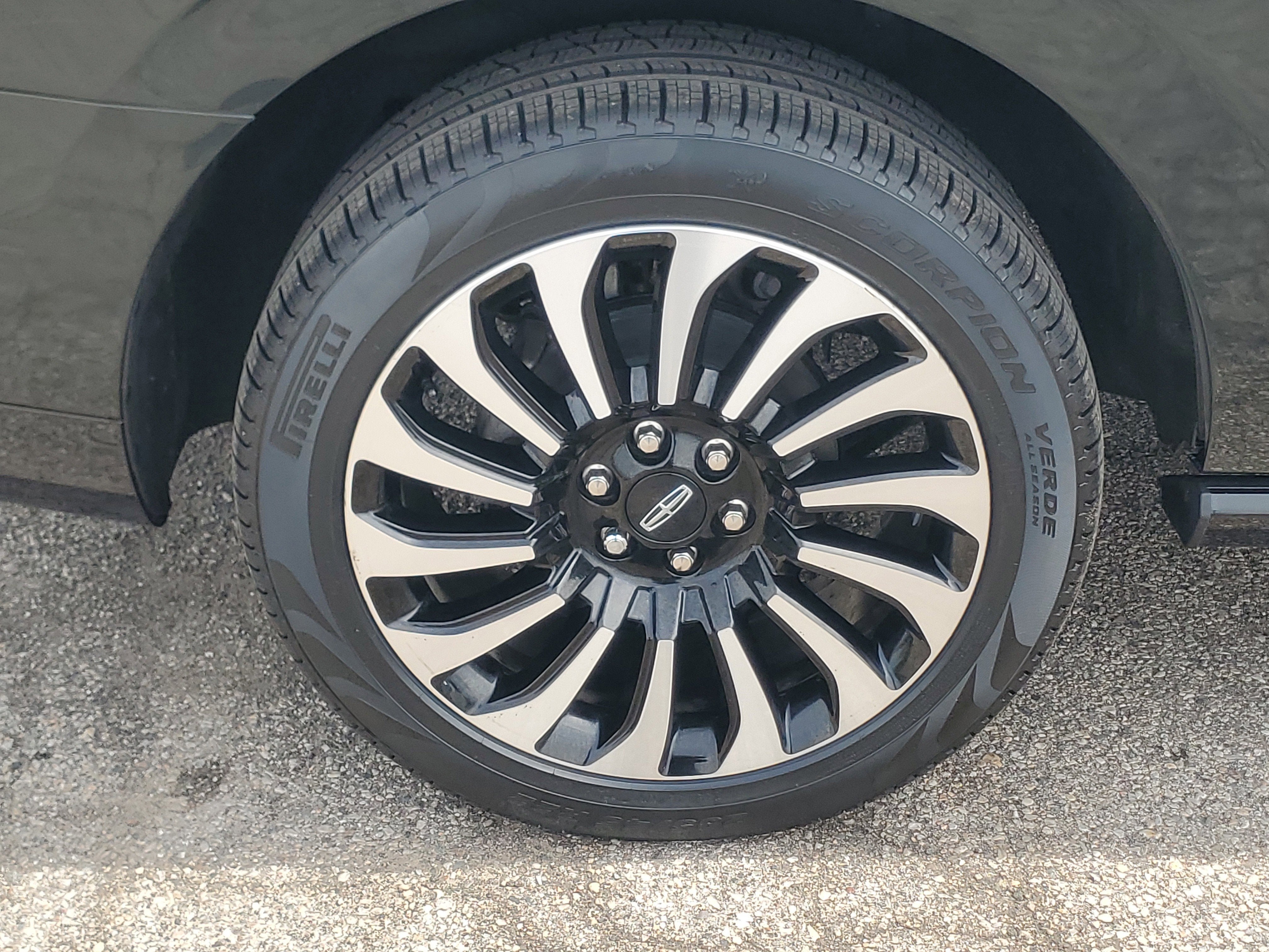 2024 Lincoln Navigator Black Label