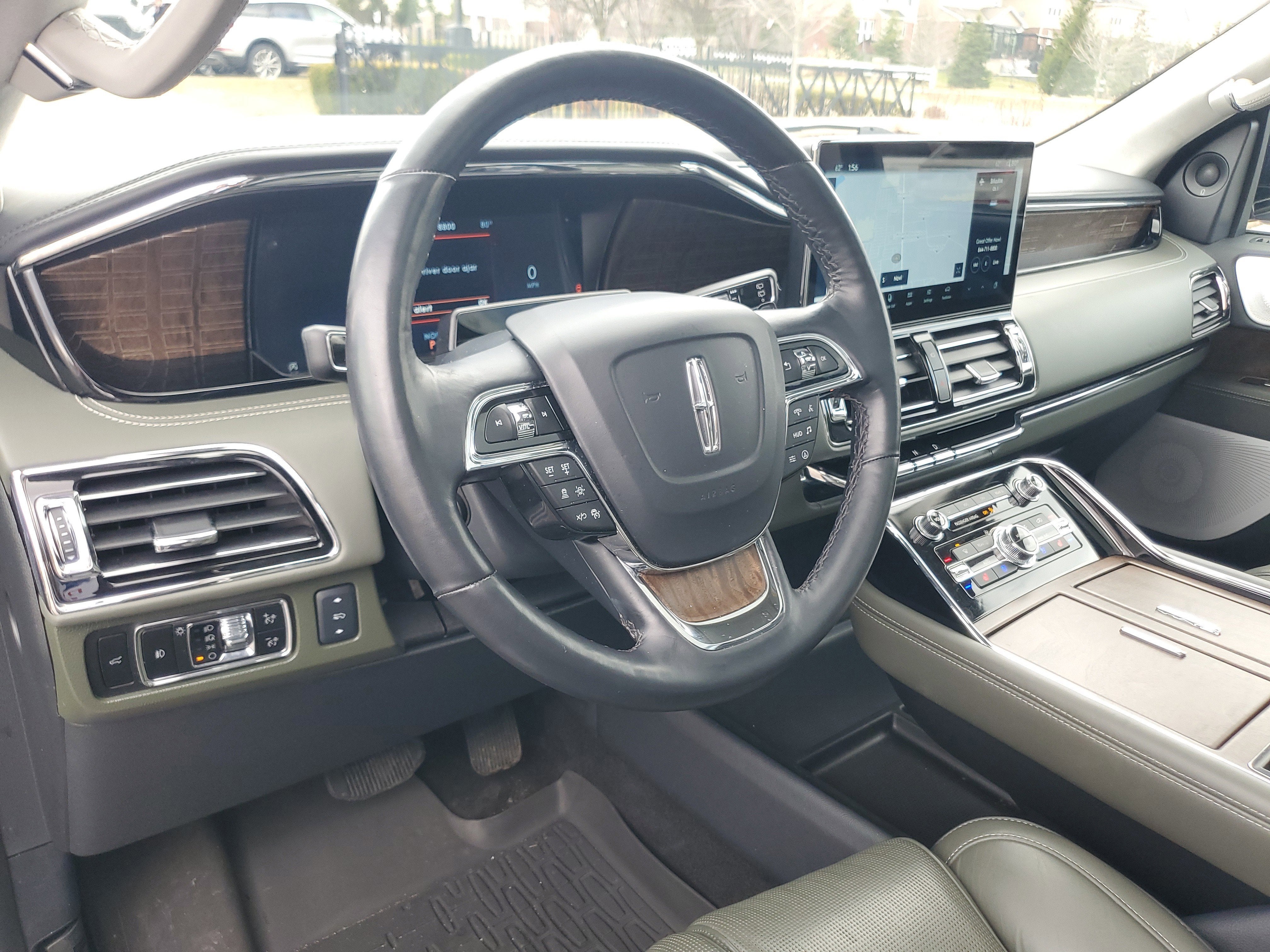 2024 Lincoln Navigator Black Label