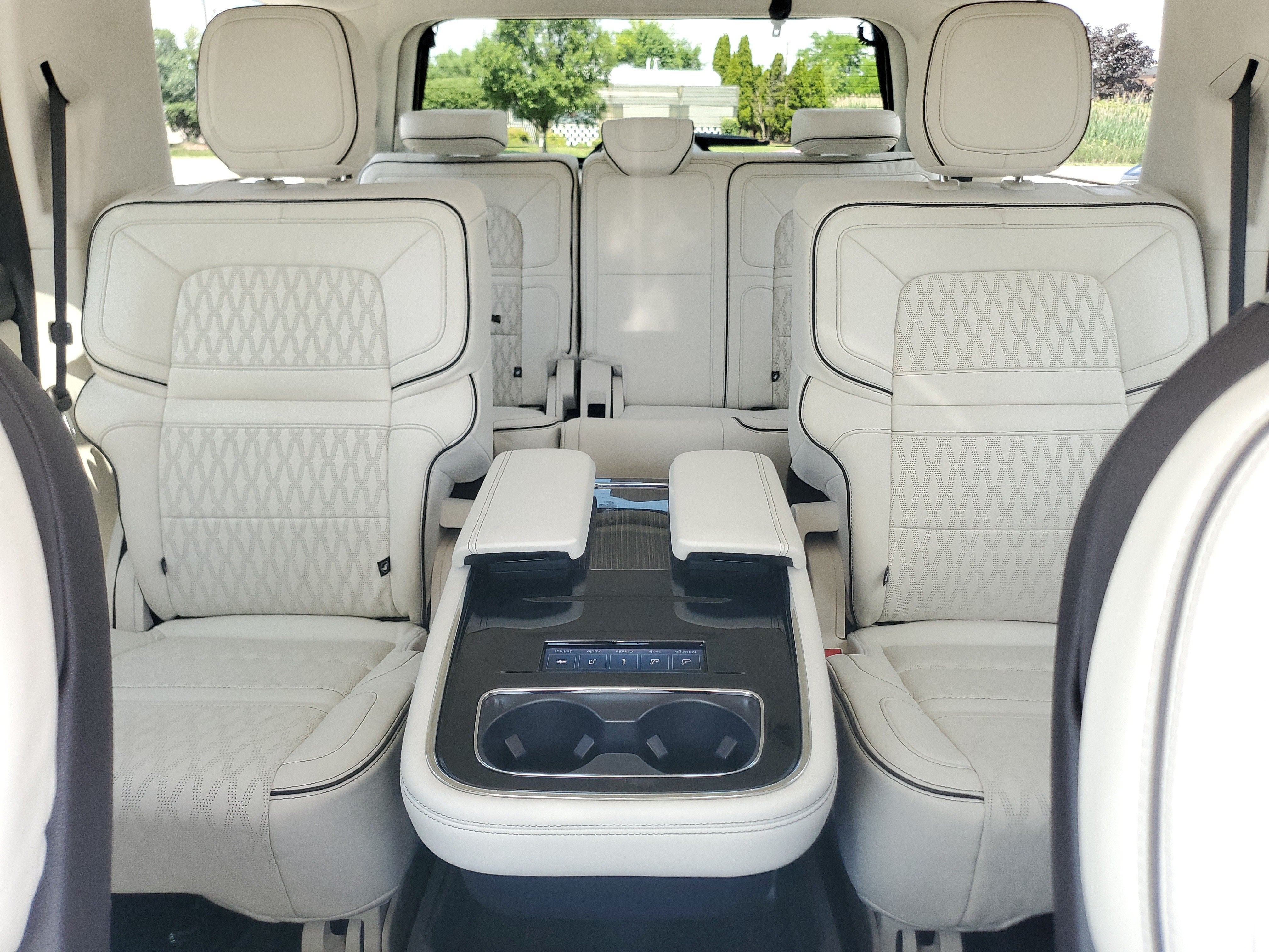 2024 Lincoln Navigator Black Label