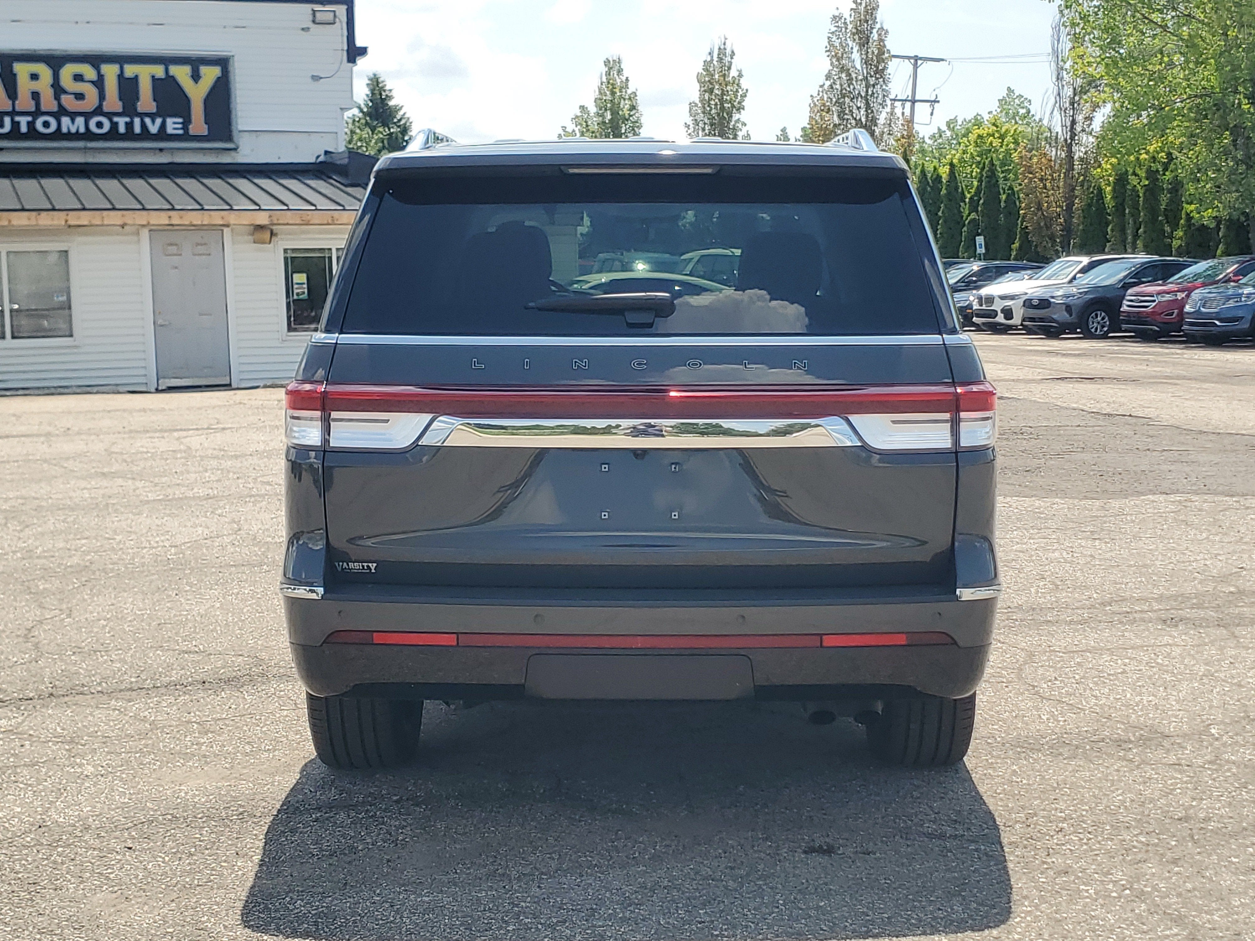 2024 Lincoln Navigator Black Label