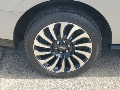 2023 Lincoln Navigator Black Label