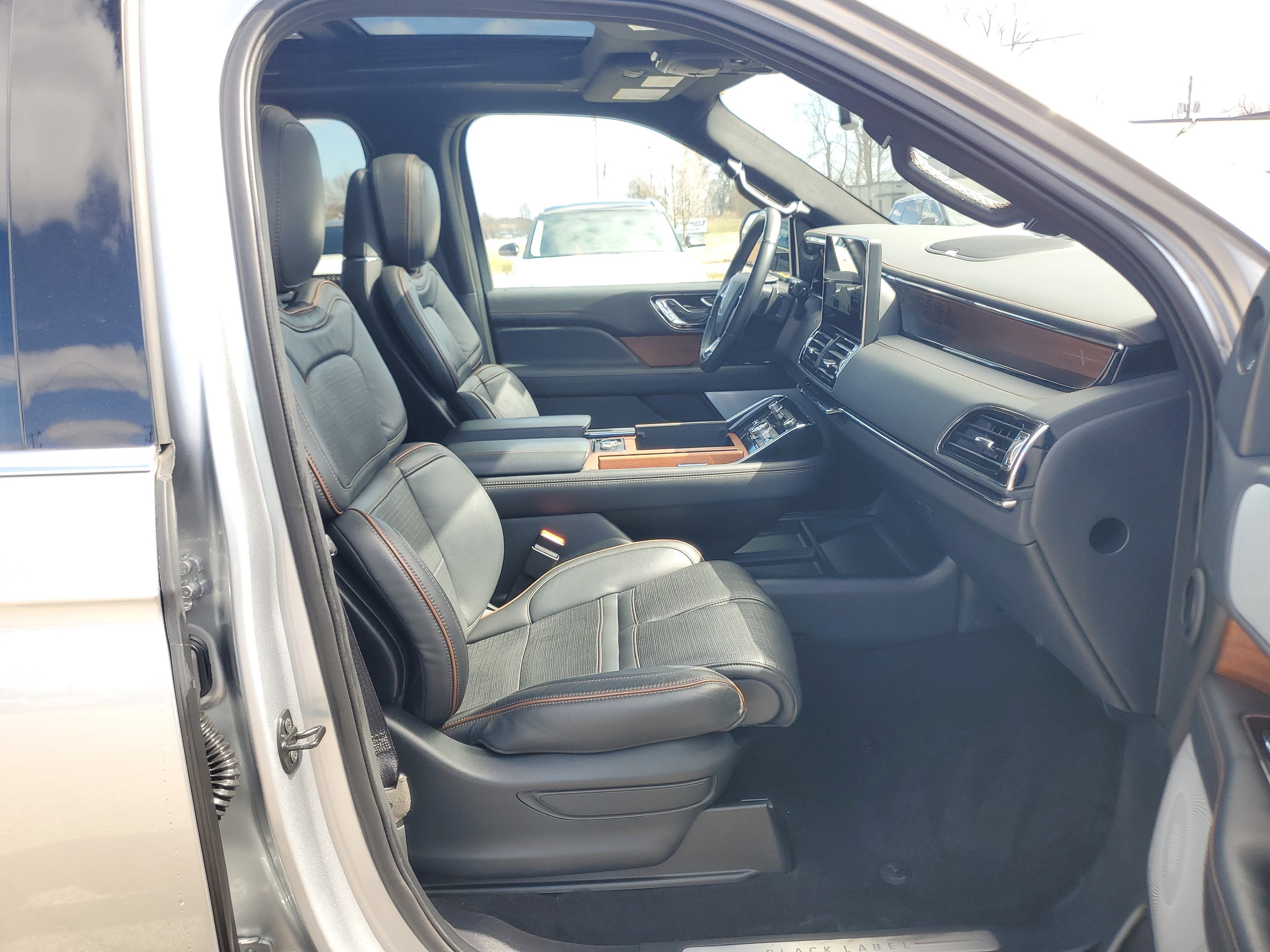 2023 Lincoln Navigator Black Label