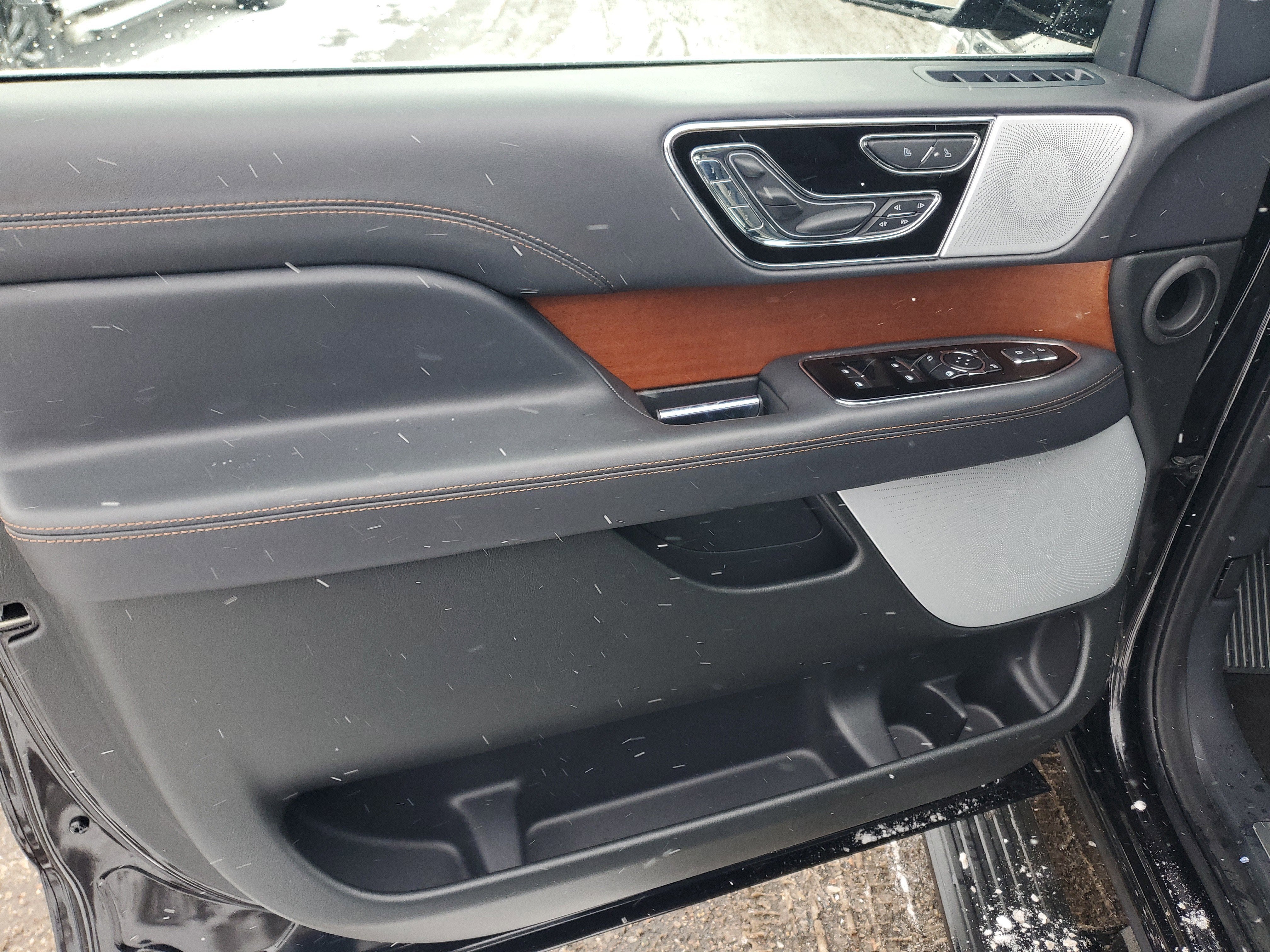 2024 Lincoln Navigator Black Label