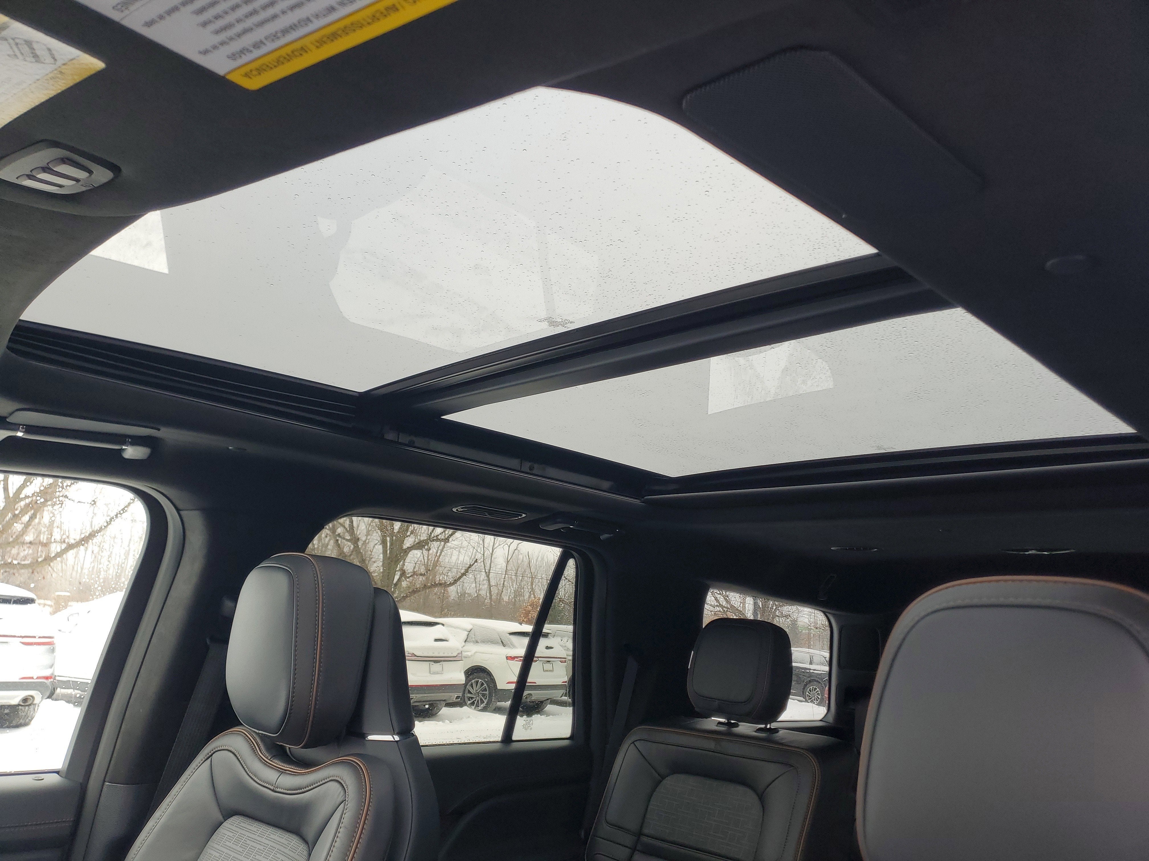 2024 Lincoln Navigator Black Label