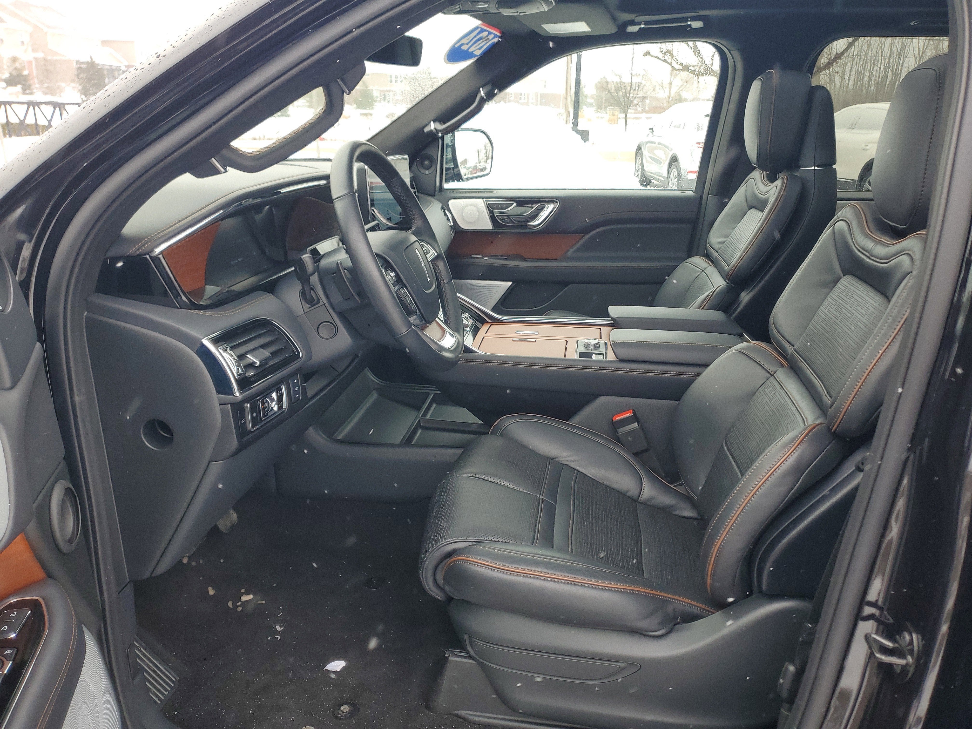 2024 Lincoln Navigator Black Label