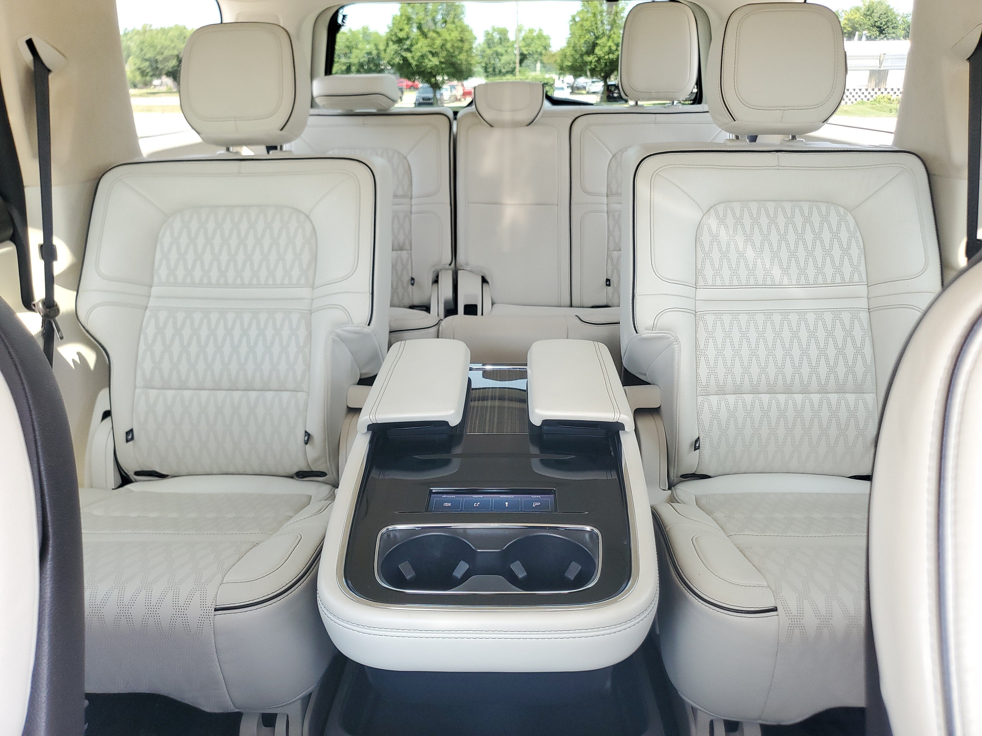 2023 Lincoln Navigator Black Label