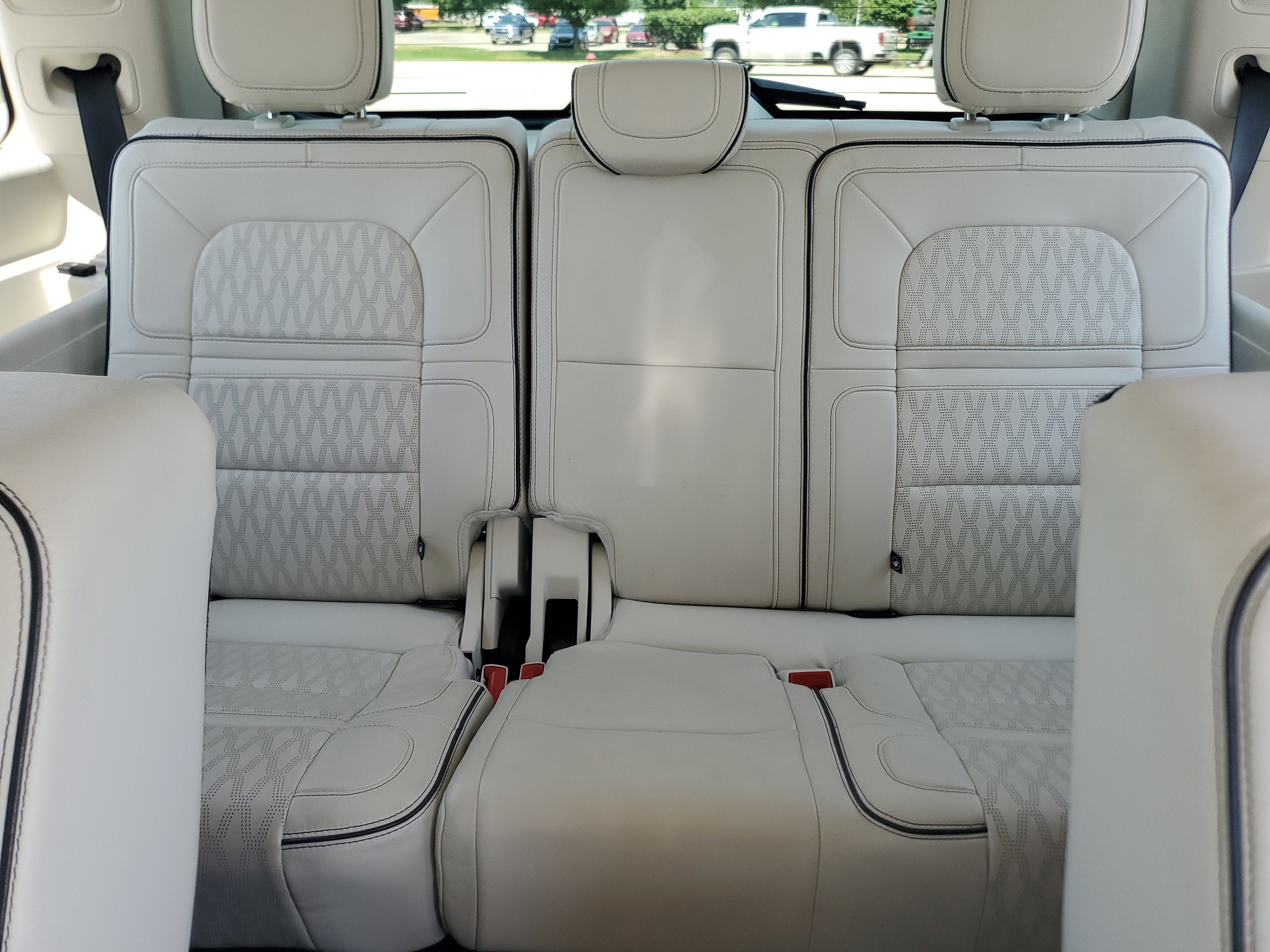 2023 Lincoln Navigator Black Label