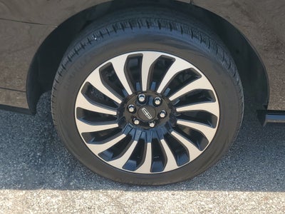 2023 Lincoln Navigator Black Label