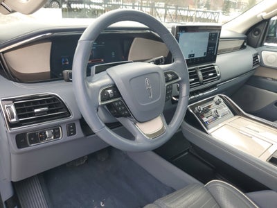 2022 Lincoln Navigator Black Label