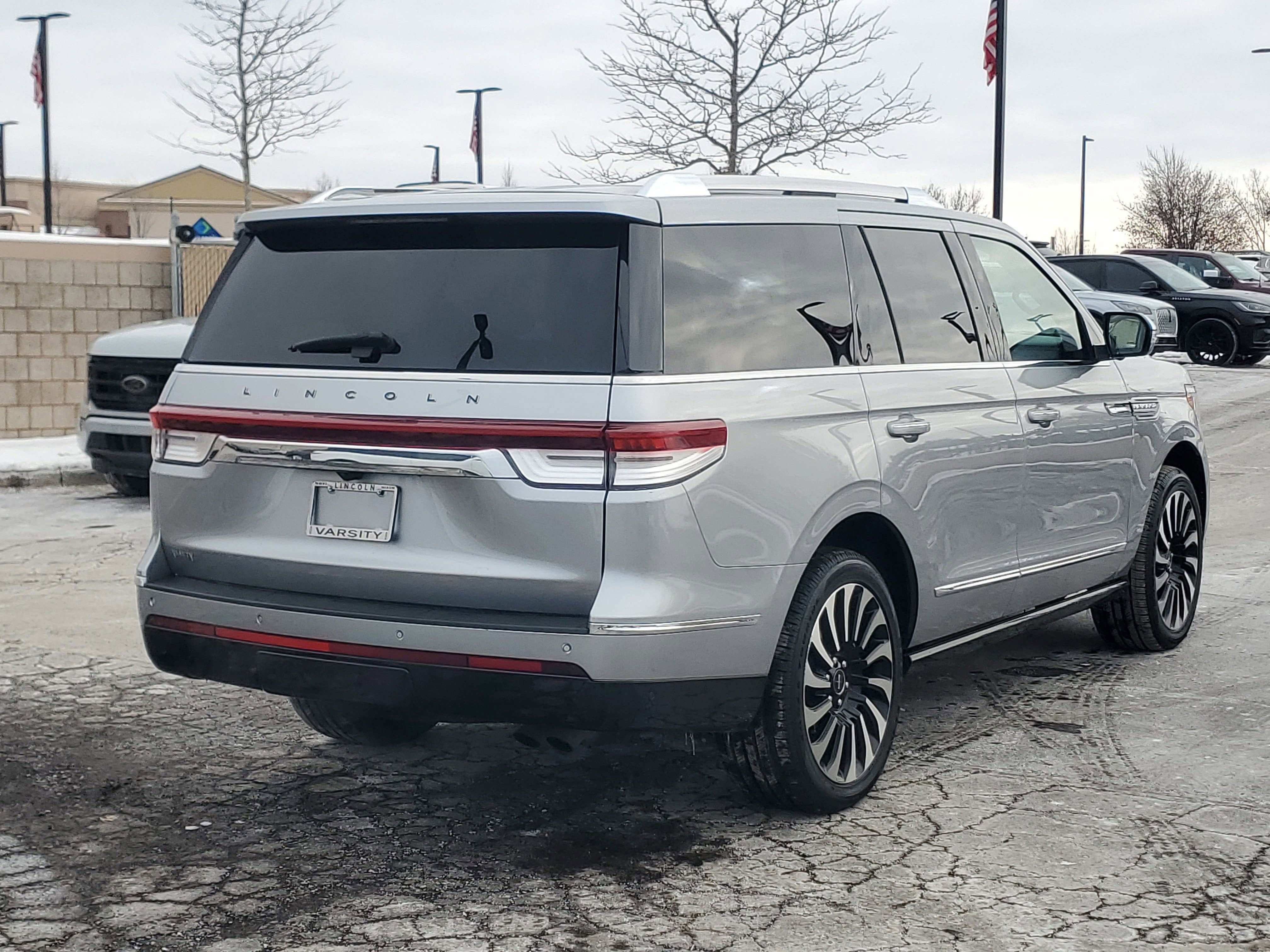 2022 Lincoln Navigator Black Label