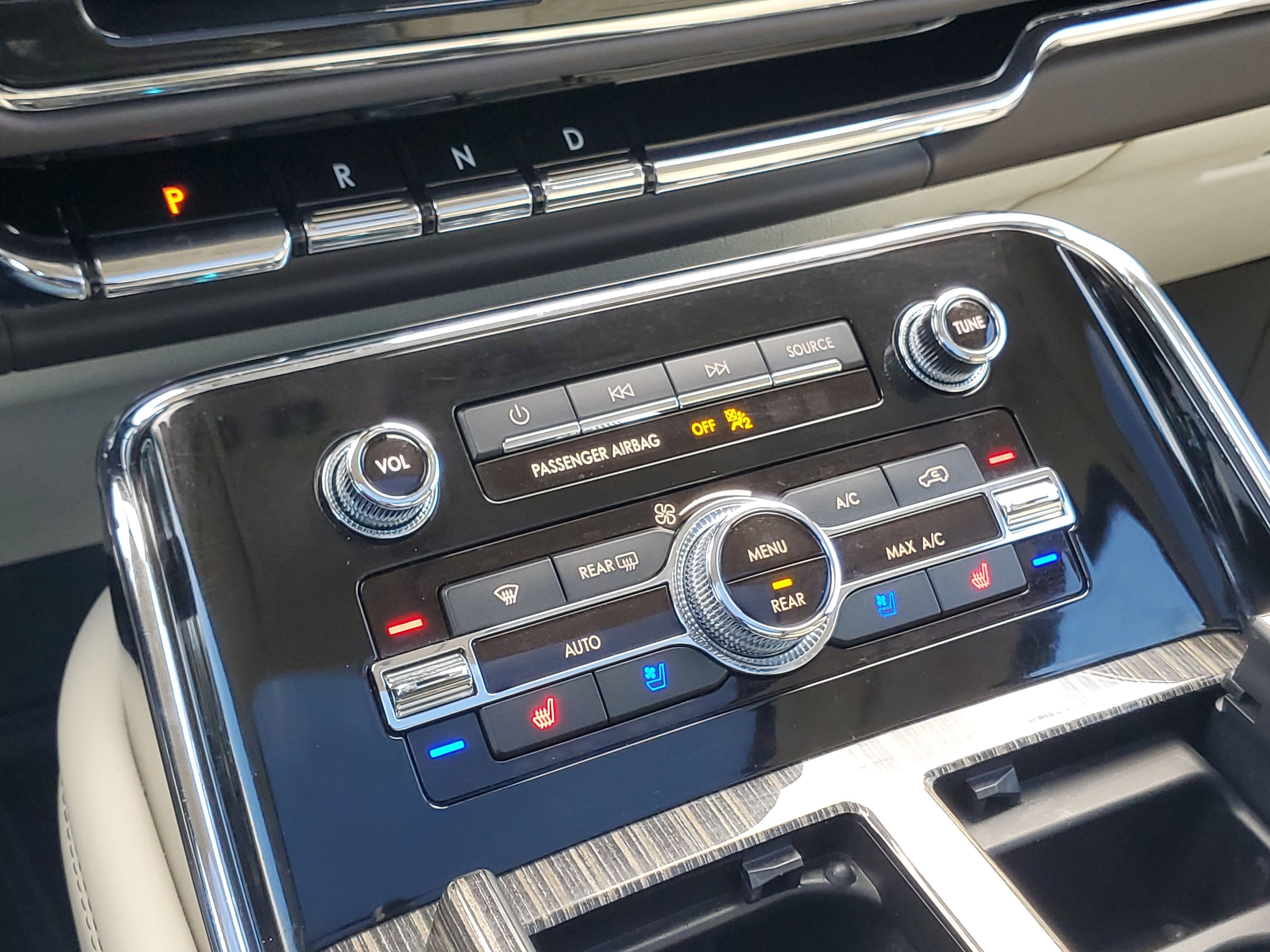 2021 Lincoln Navigator Black Label