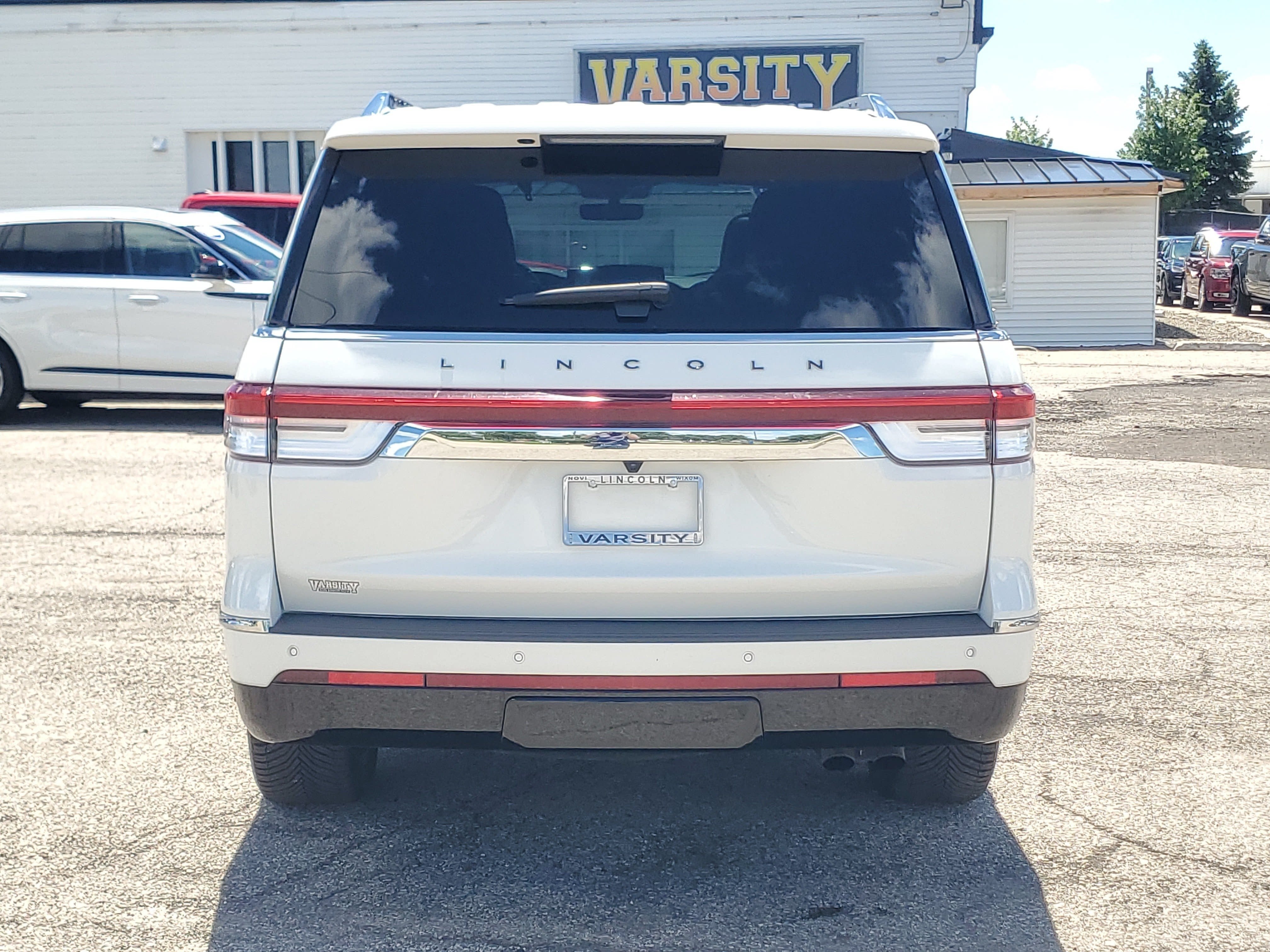 2022 Lincoln Navigator Black Label