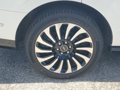 2022 Lincoln Navigator Black Label