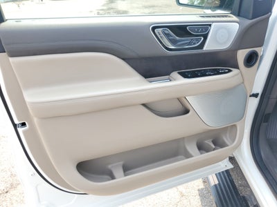 2023 Lincoln Navigator L Reserve