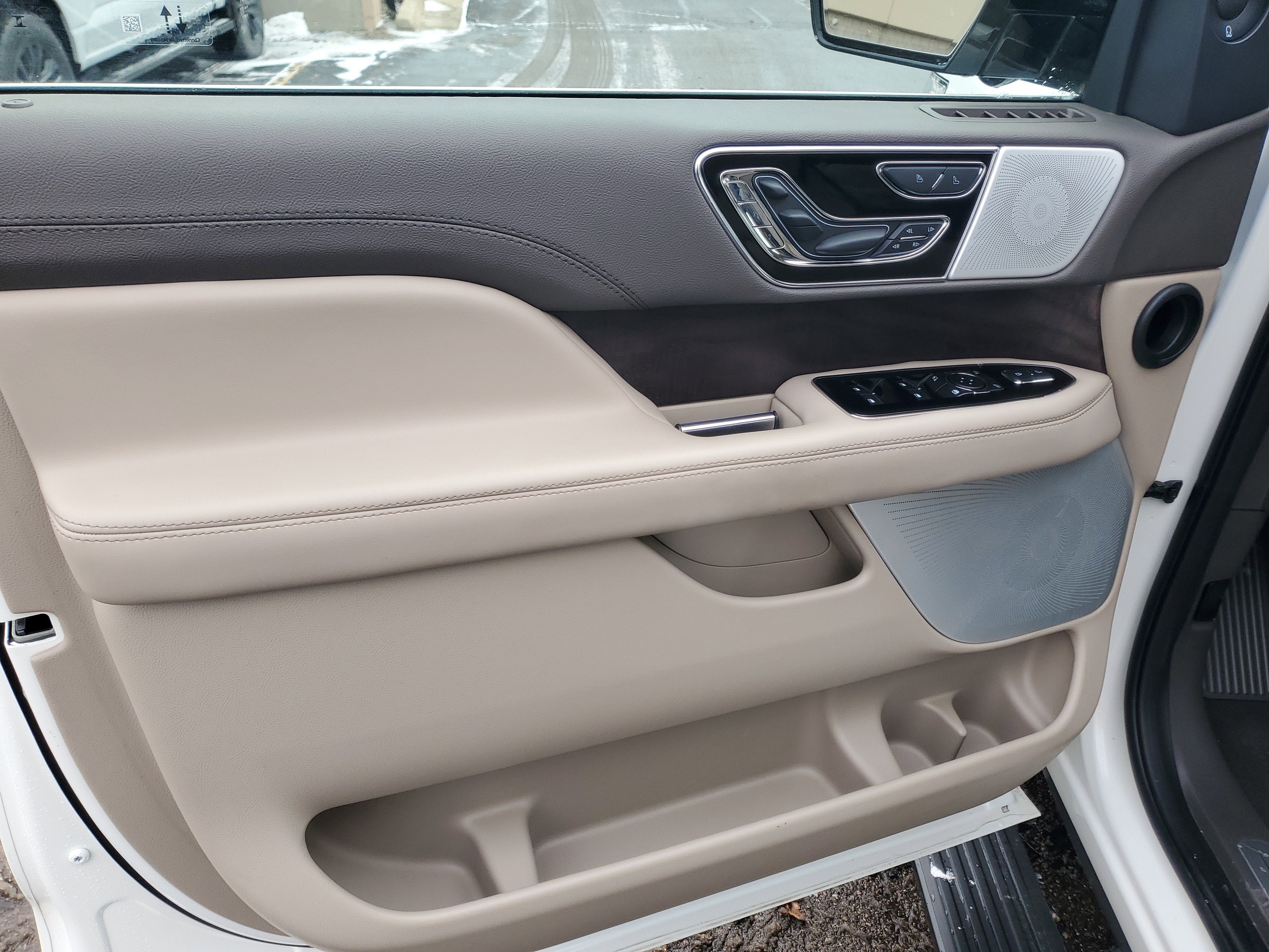 2024 Lincoln Navigator L Reserve