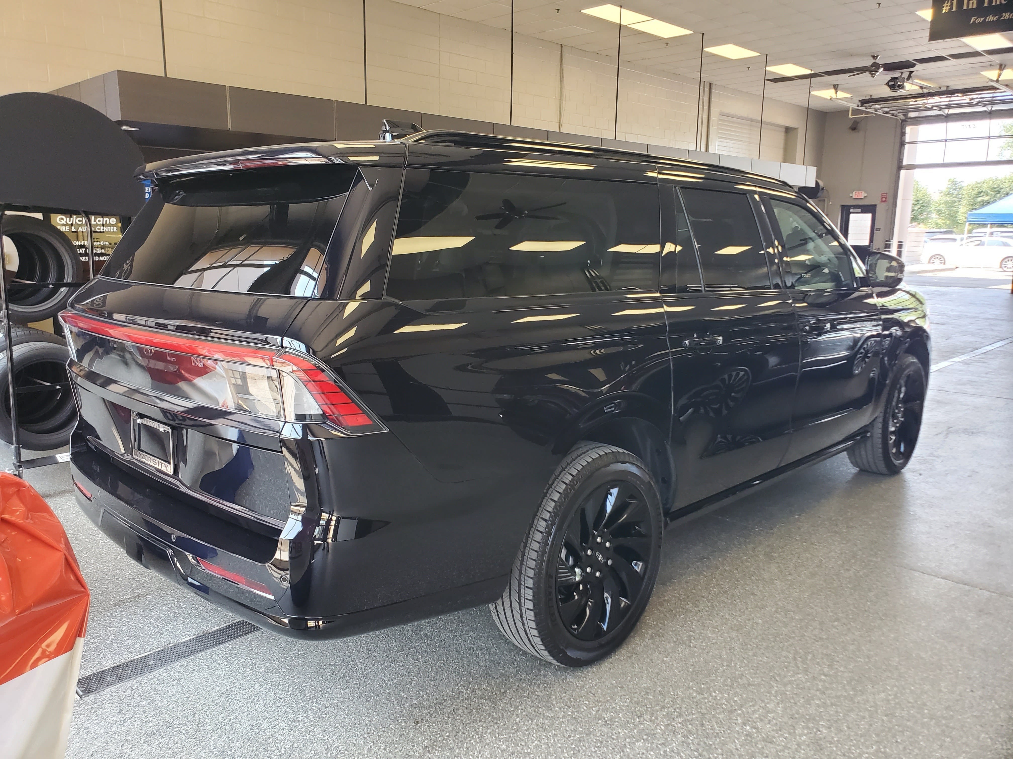2026 Lincoln Navigator L Reserve