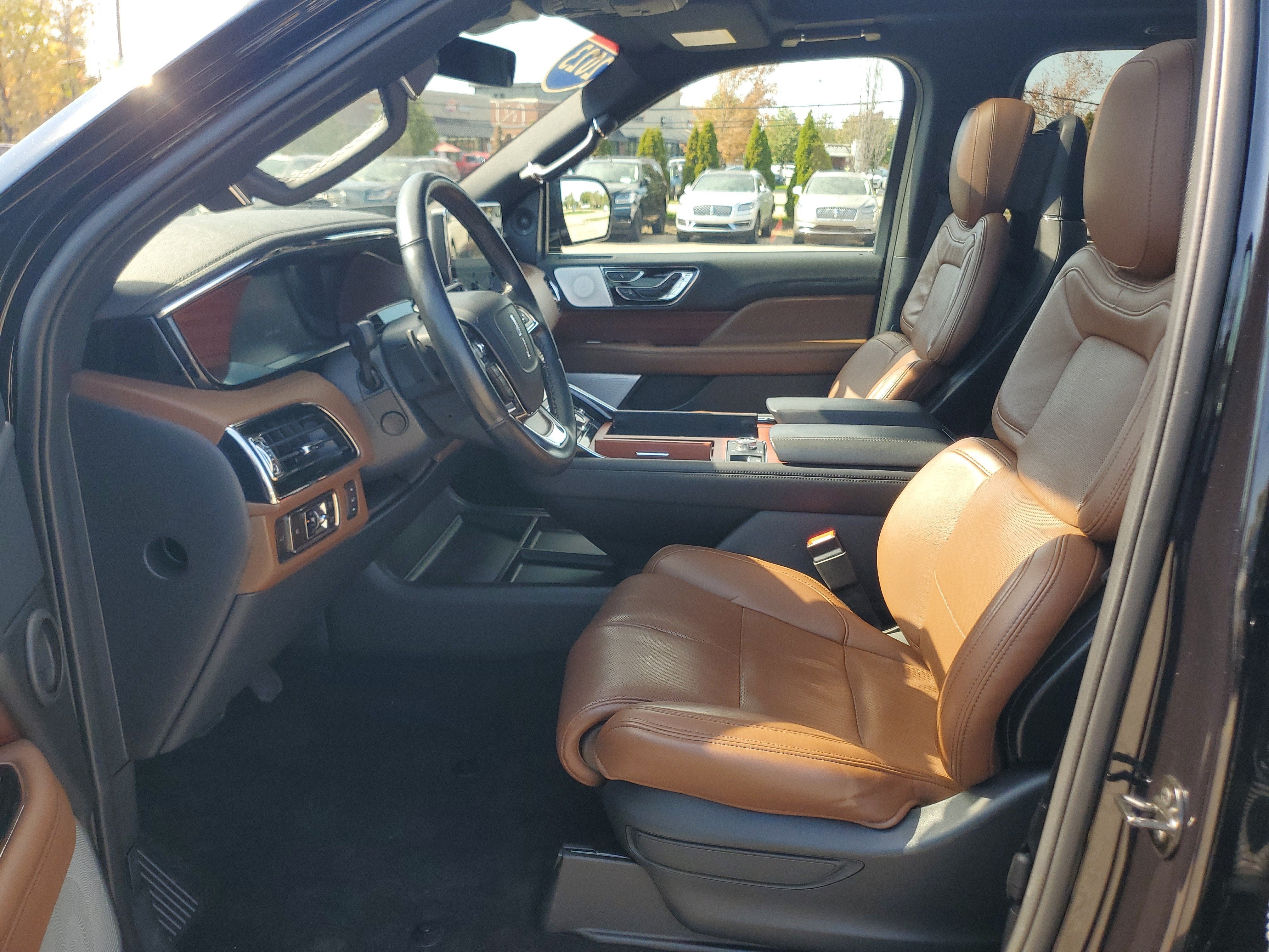 2023 Lincoln Navigator L Reserve