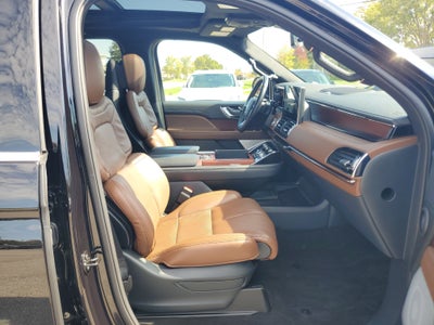 2023 Lincoln Navigator L Reserve