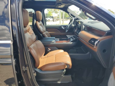 2023 Lincoln Navigator L Reserve