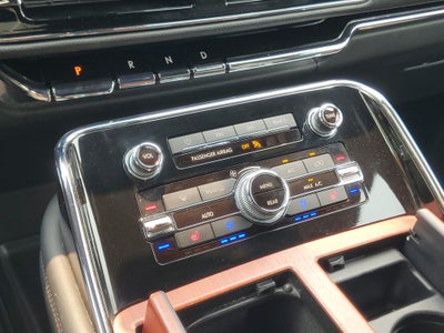 2023 Lincoln Navigator L Reserve
