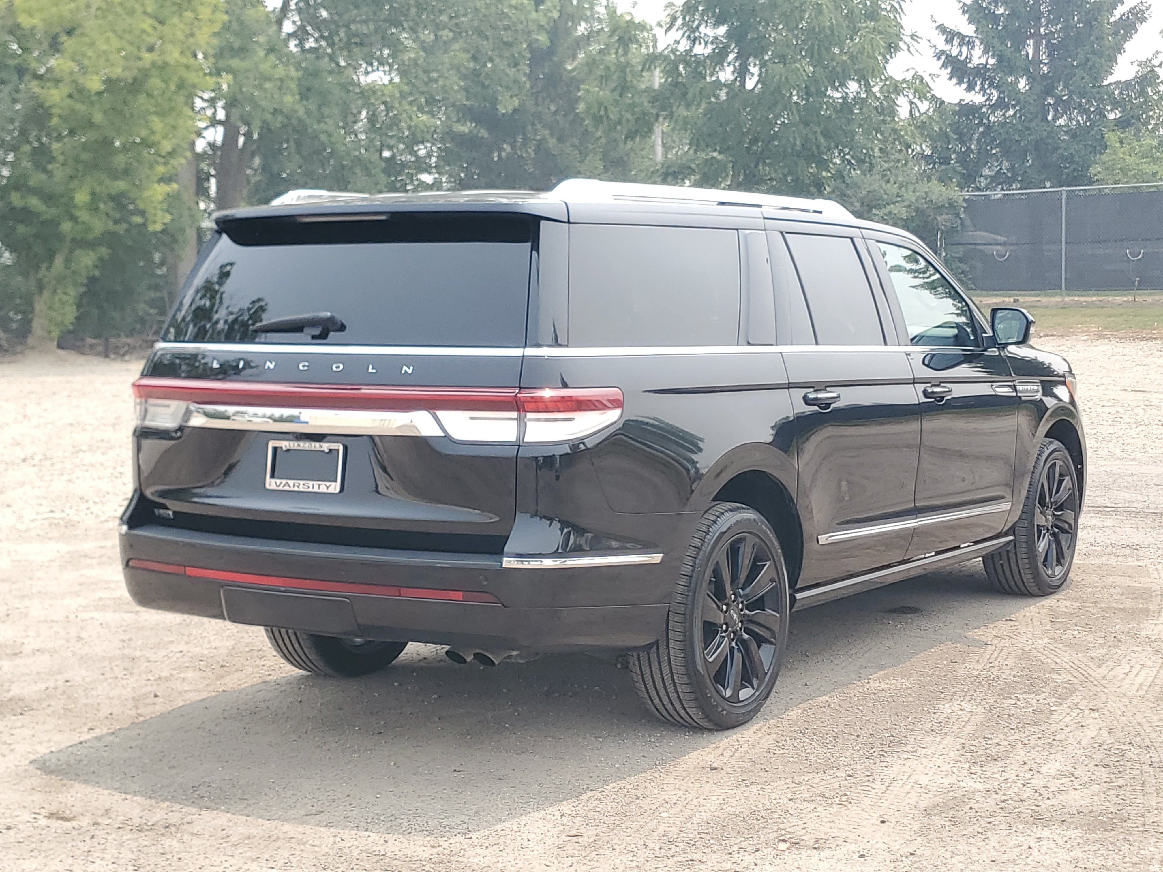 2023 Lincoln Navigator L Reserve