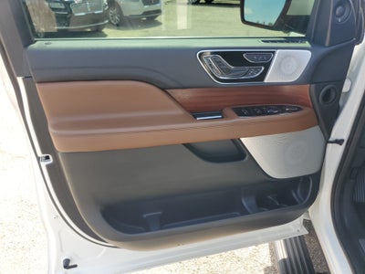2023 Lincoln Navigator L Reserve
