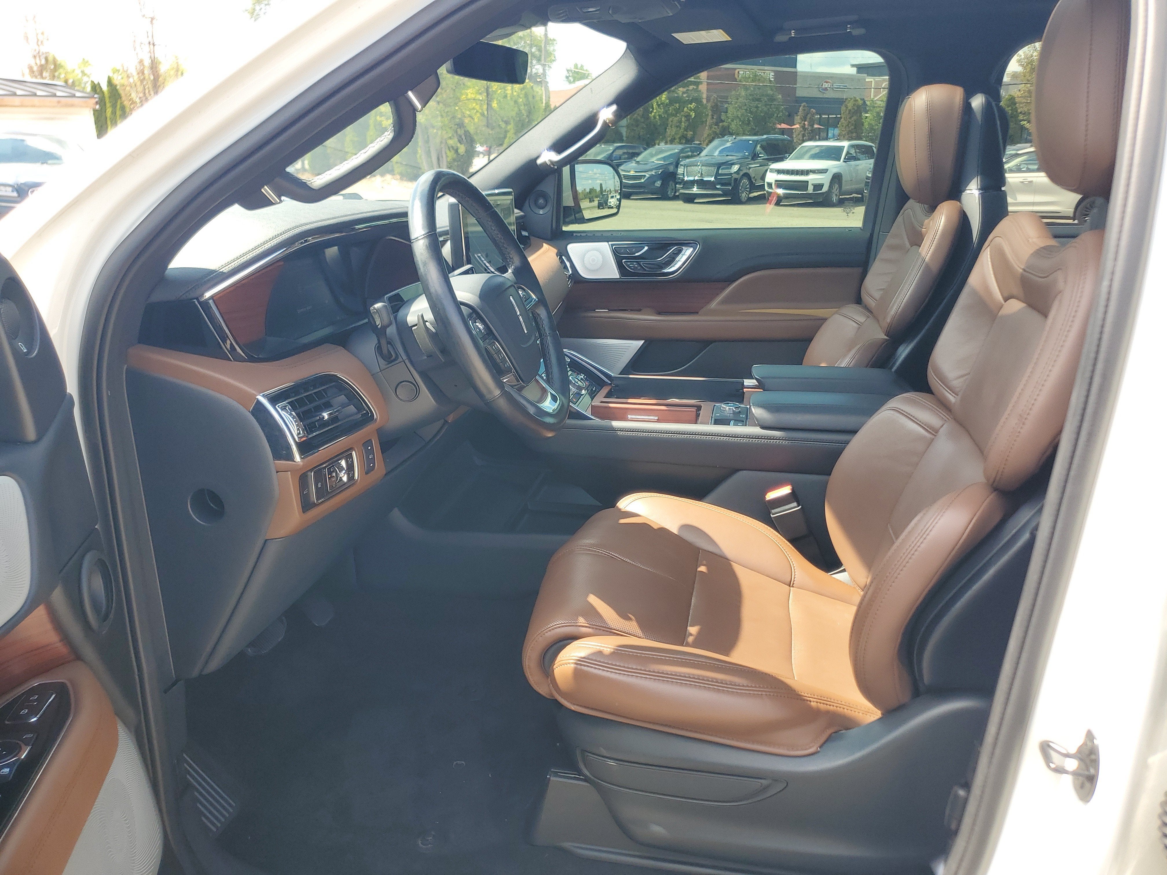 2023 Lincoln Navigator L Reserve