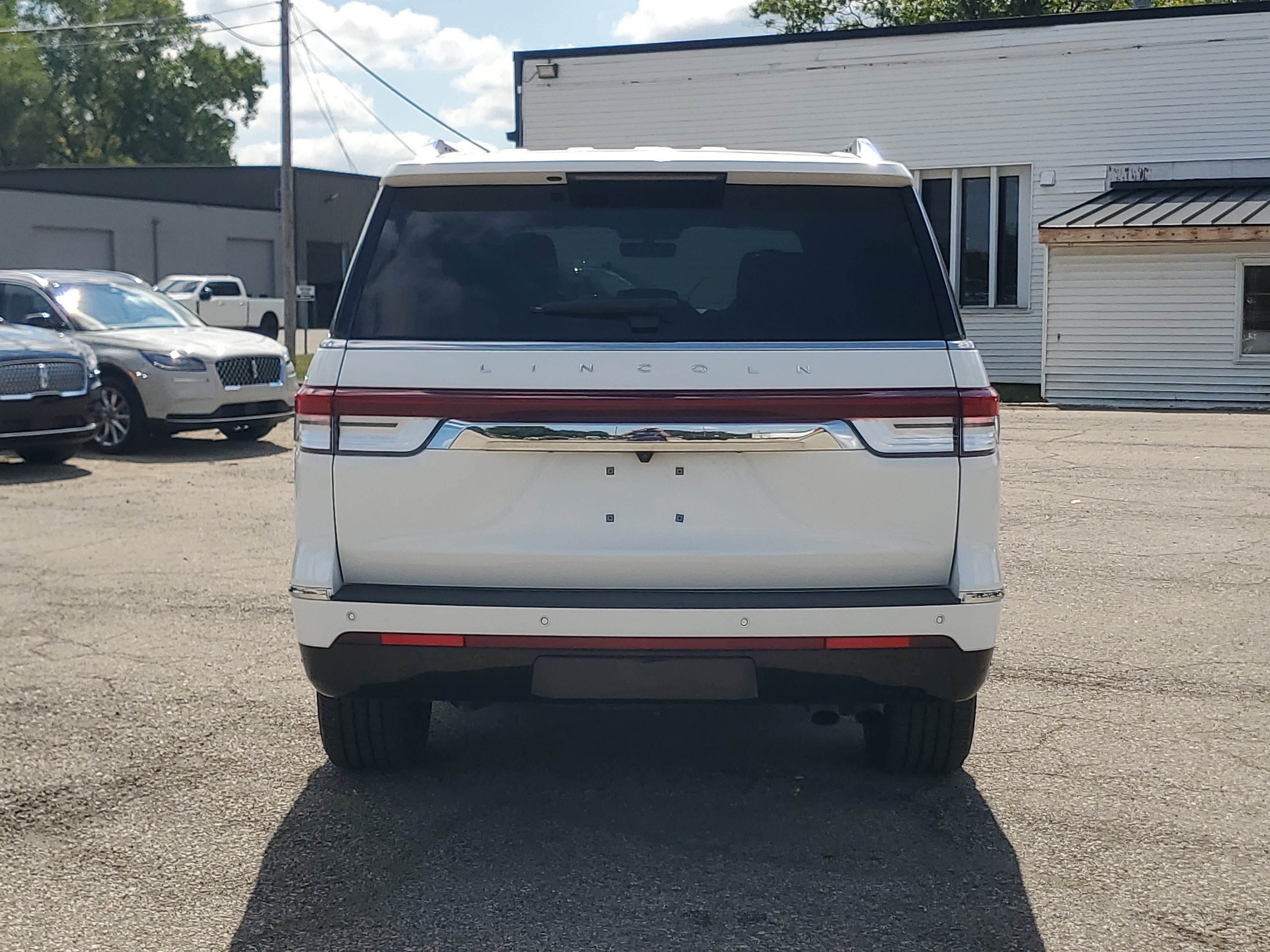 2023 Lincoln Navigator L Reserve