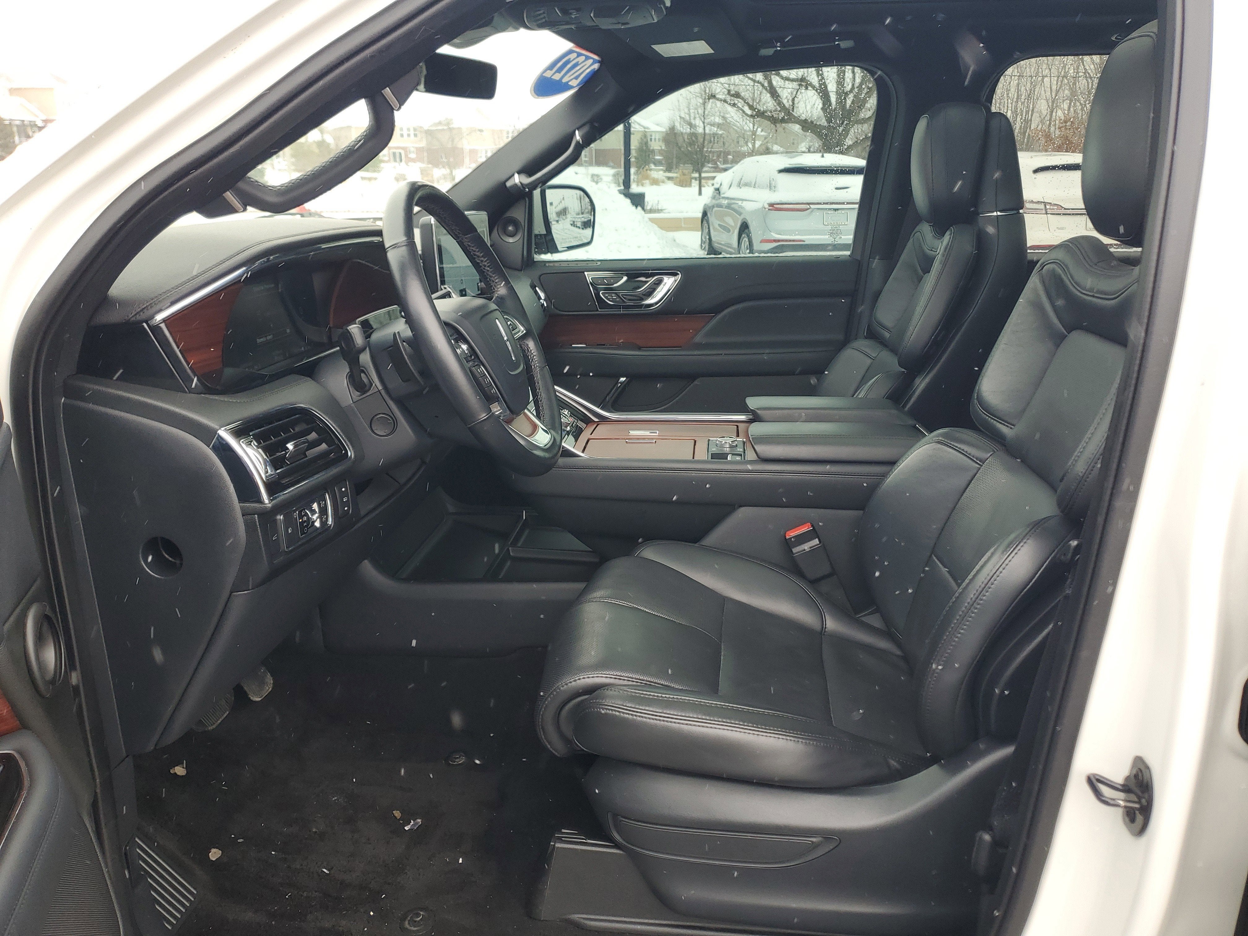 2022 Lincoln Navigator L Reserve