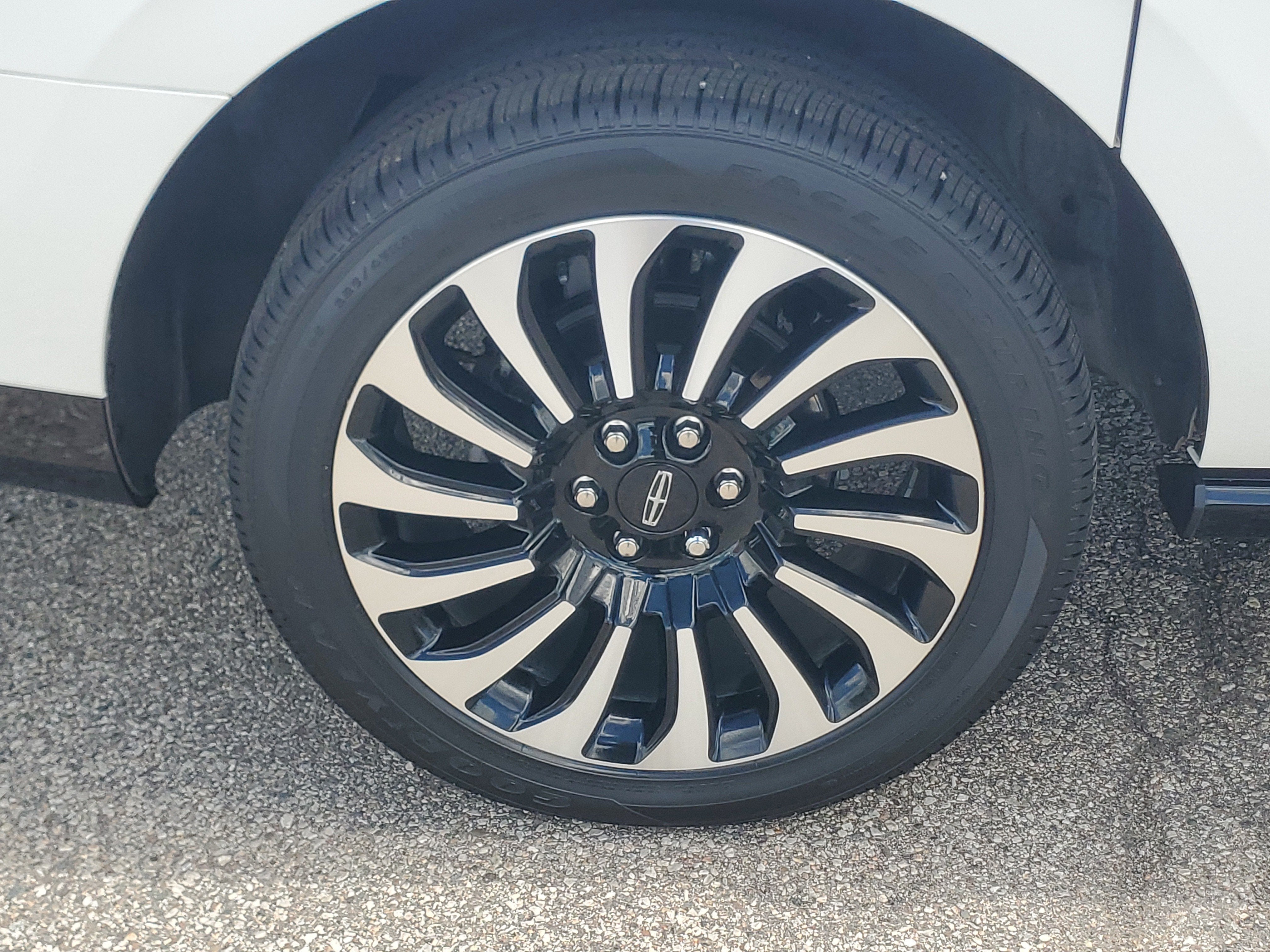 2024 Lincoln Navigator L Black Label