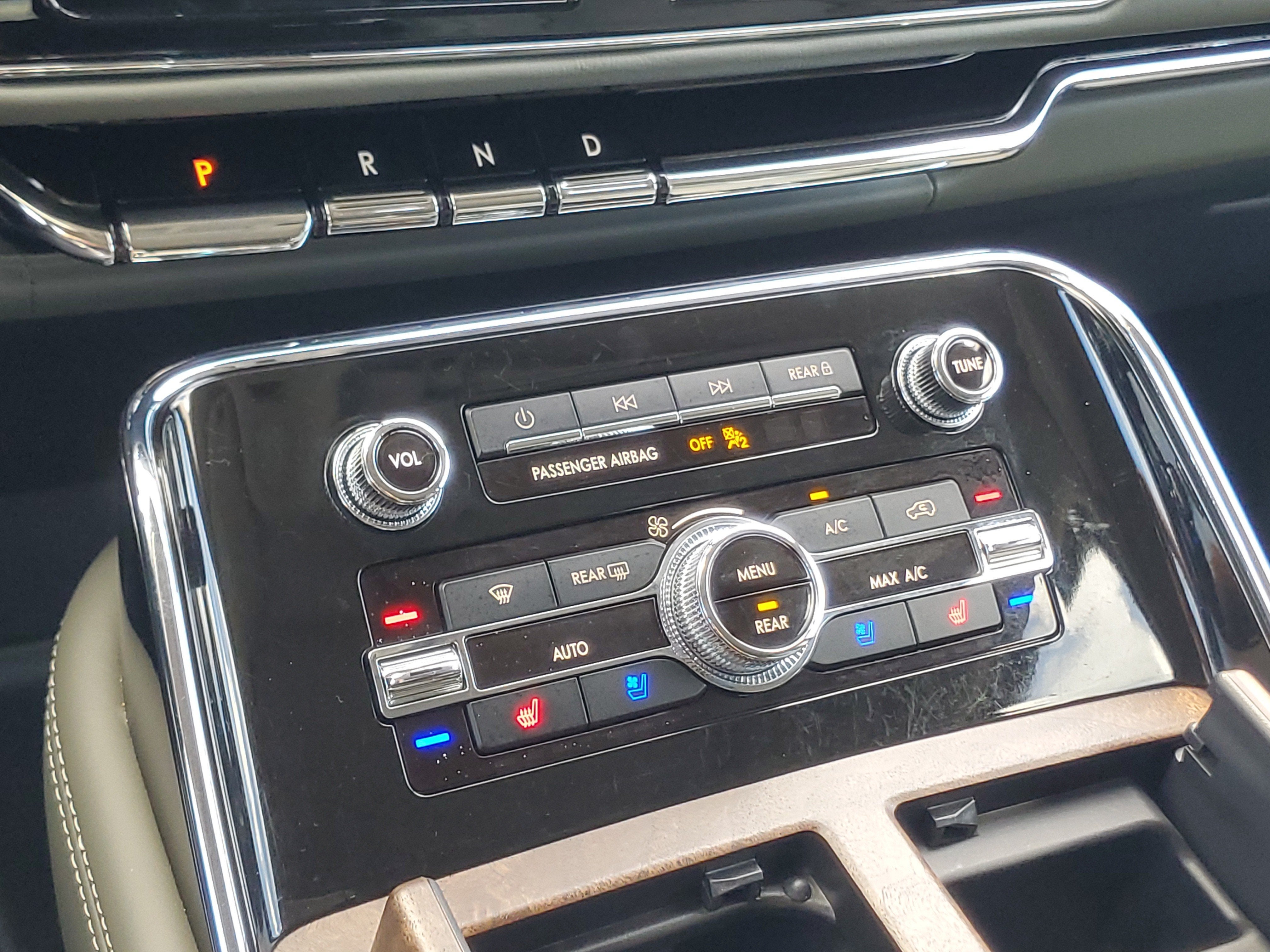 2023 Lincoln Navigator L Black Label
